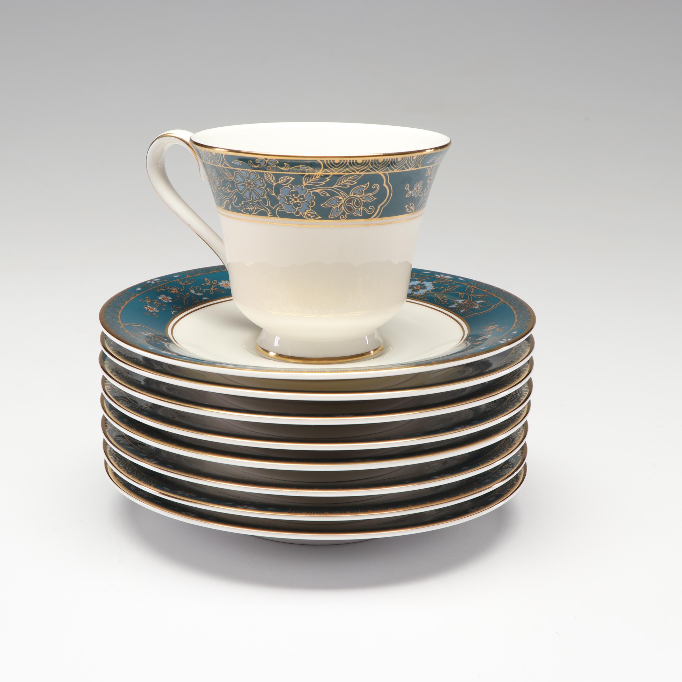 Royal Doulton "Carlyle" Dinnerware