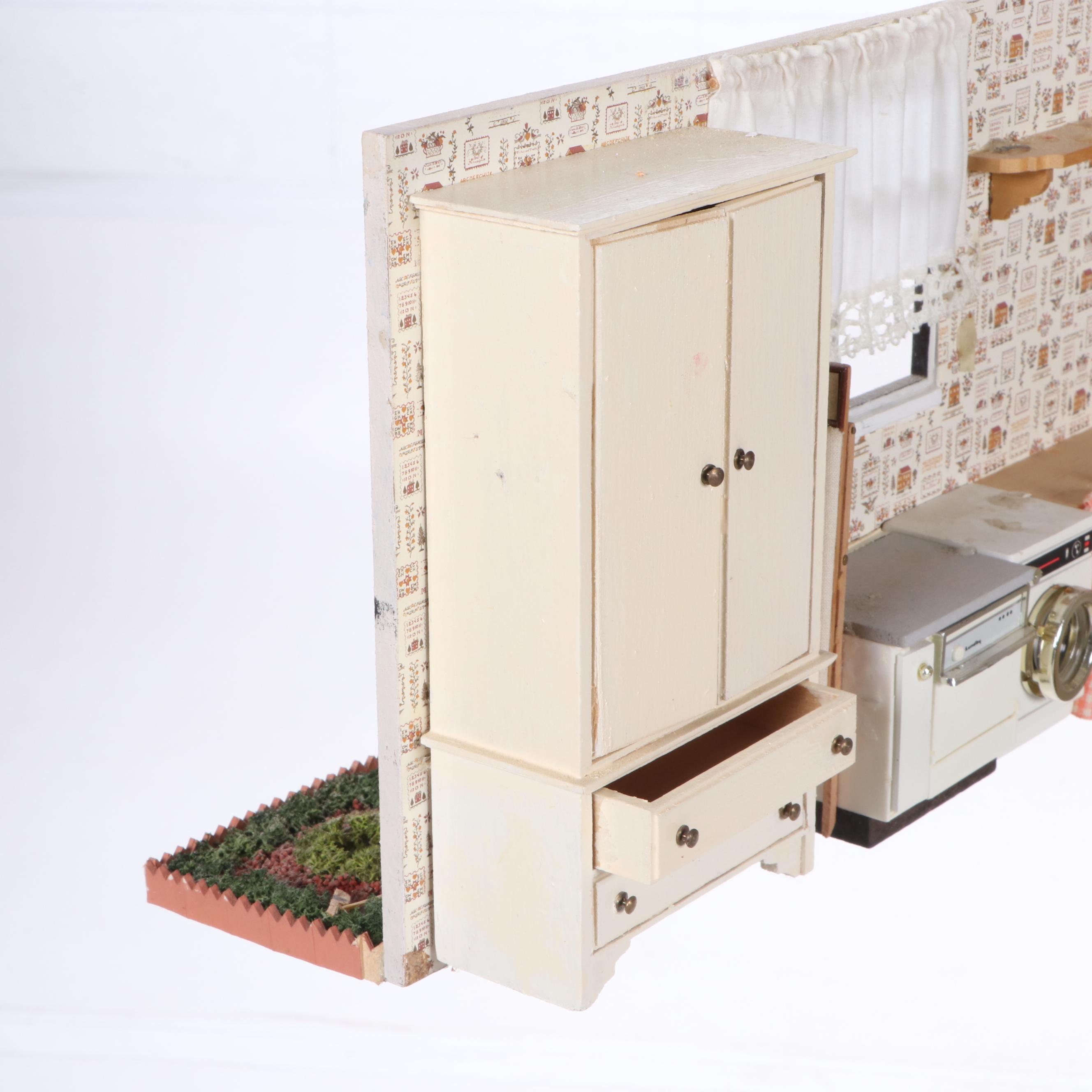 English Cottage Dollhouse with Miniatures