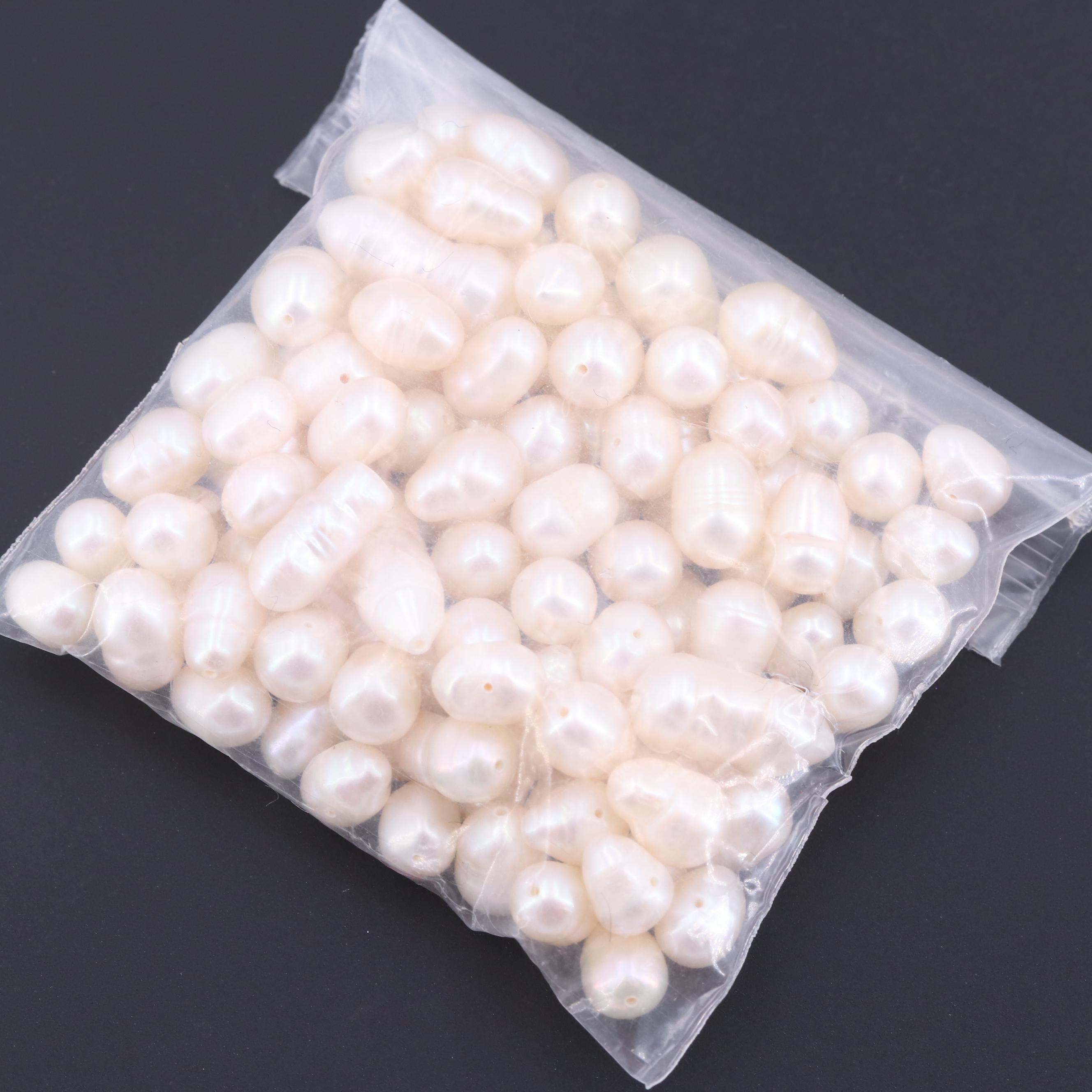 Assortment of Hanks and Loose Cultured Pearls