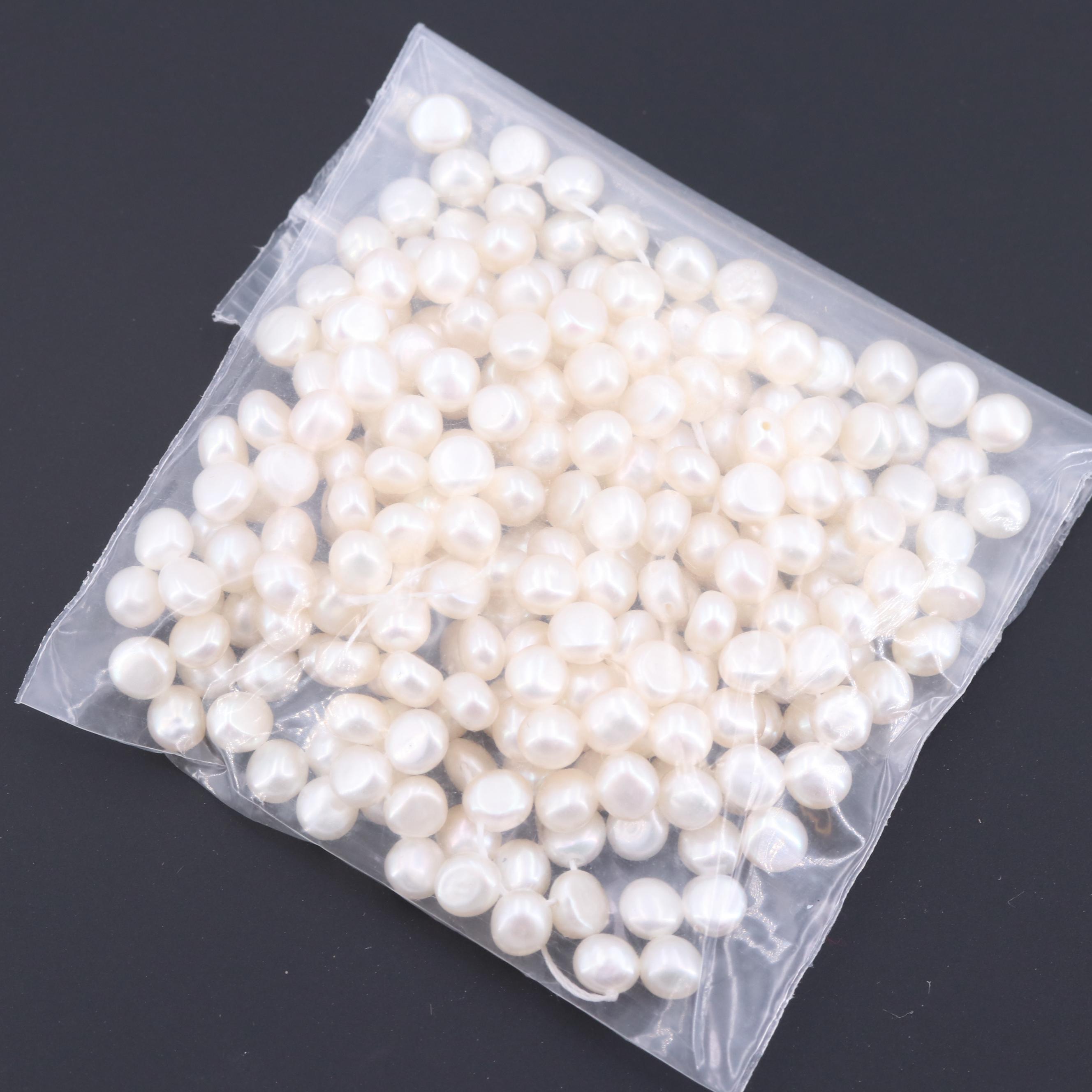 Assortment of Hanks and Loose Cultured Pearls