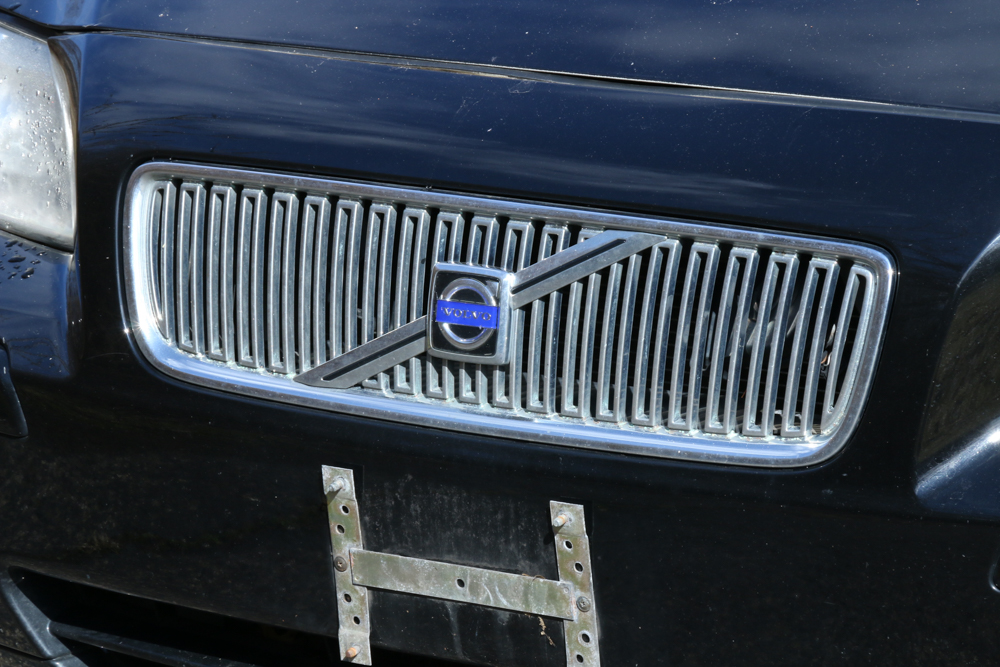 2006 Volvo V70 Wagon with Leather Interior