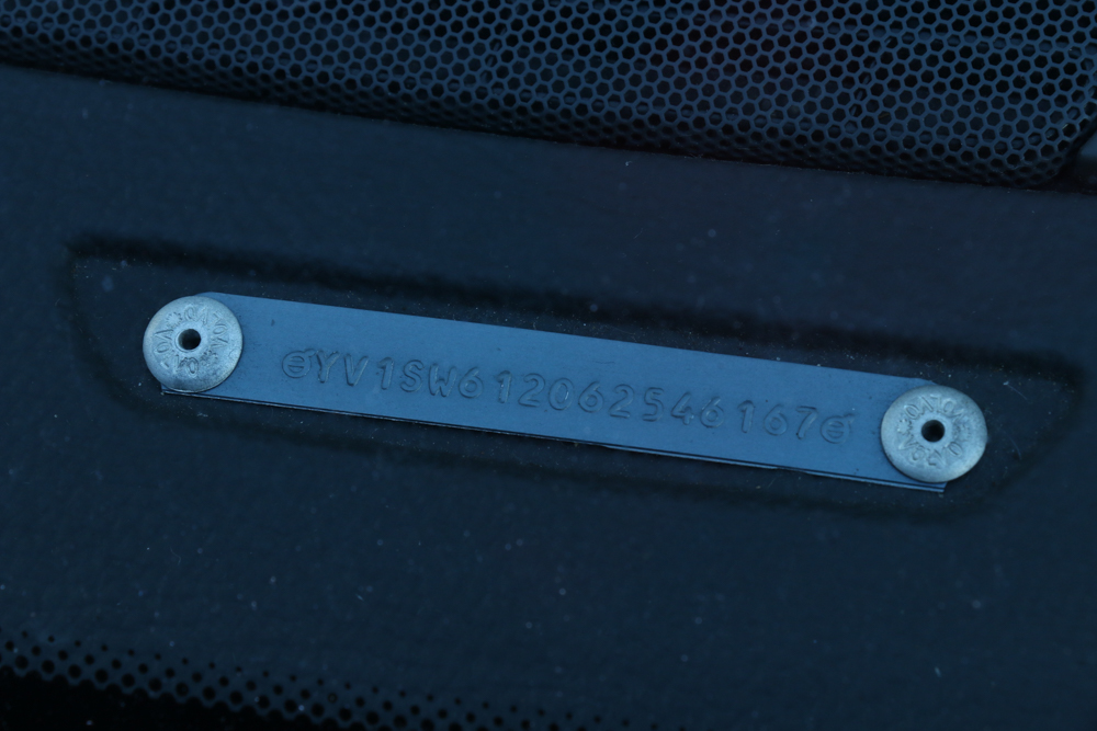 2006 Volvo V70 Wagon with Leather Interior