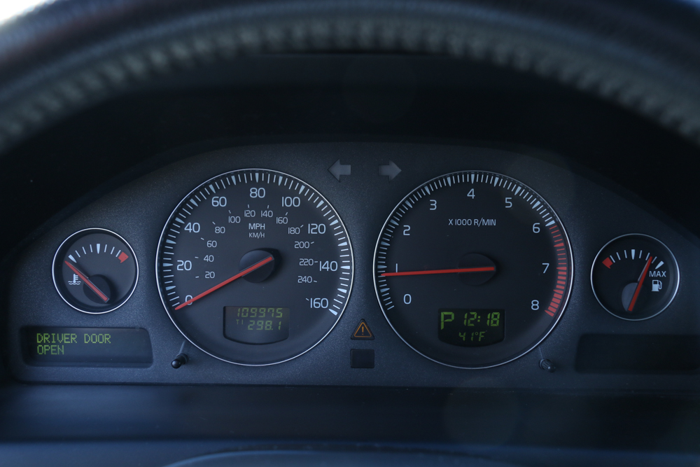 2006 Volvo V70 Wagon with Leather Interior