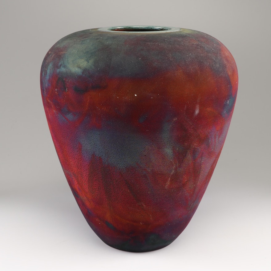 Les Mitchell Stoneware Copper Flashed Raku Vase, Late 20th Century