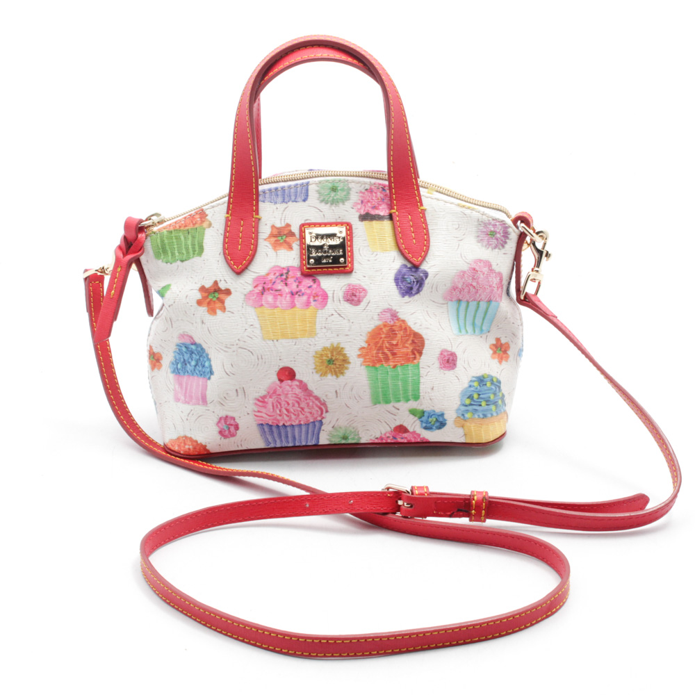 Dooney and store bourke cupcake wristlet