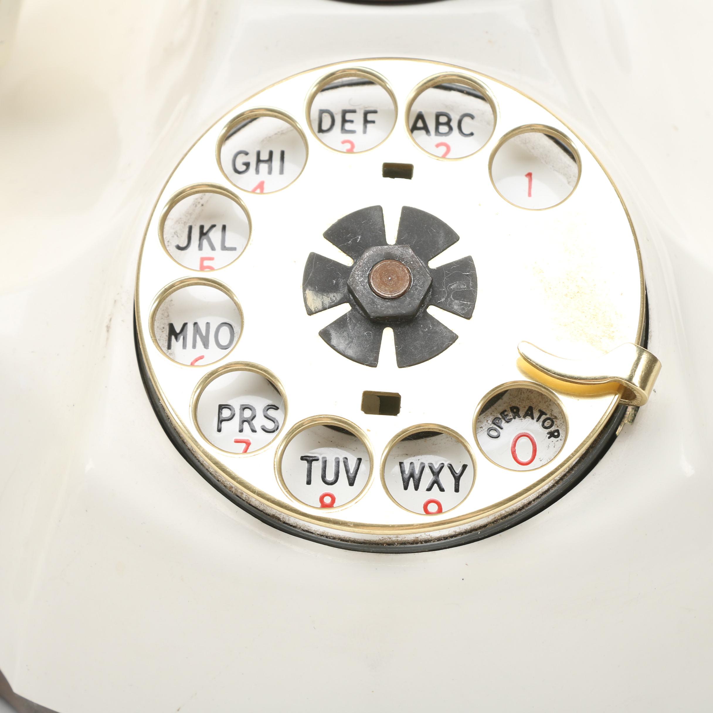 Vintage Ivory-Tone Rotary Telephone