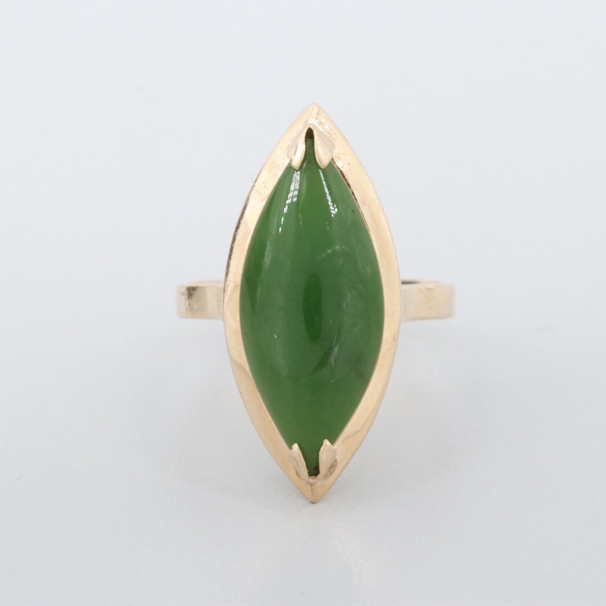 Vintage 14K Yellow Gold Nephrite Ring