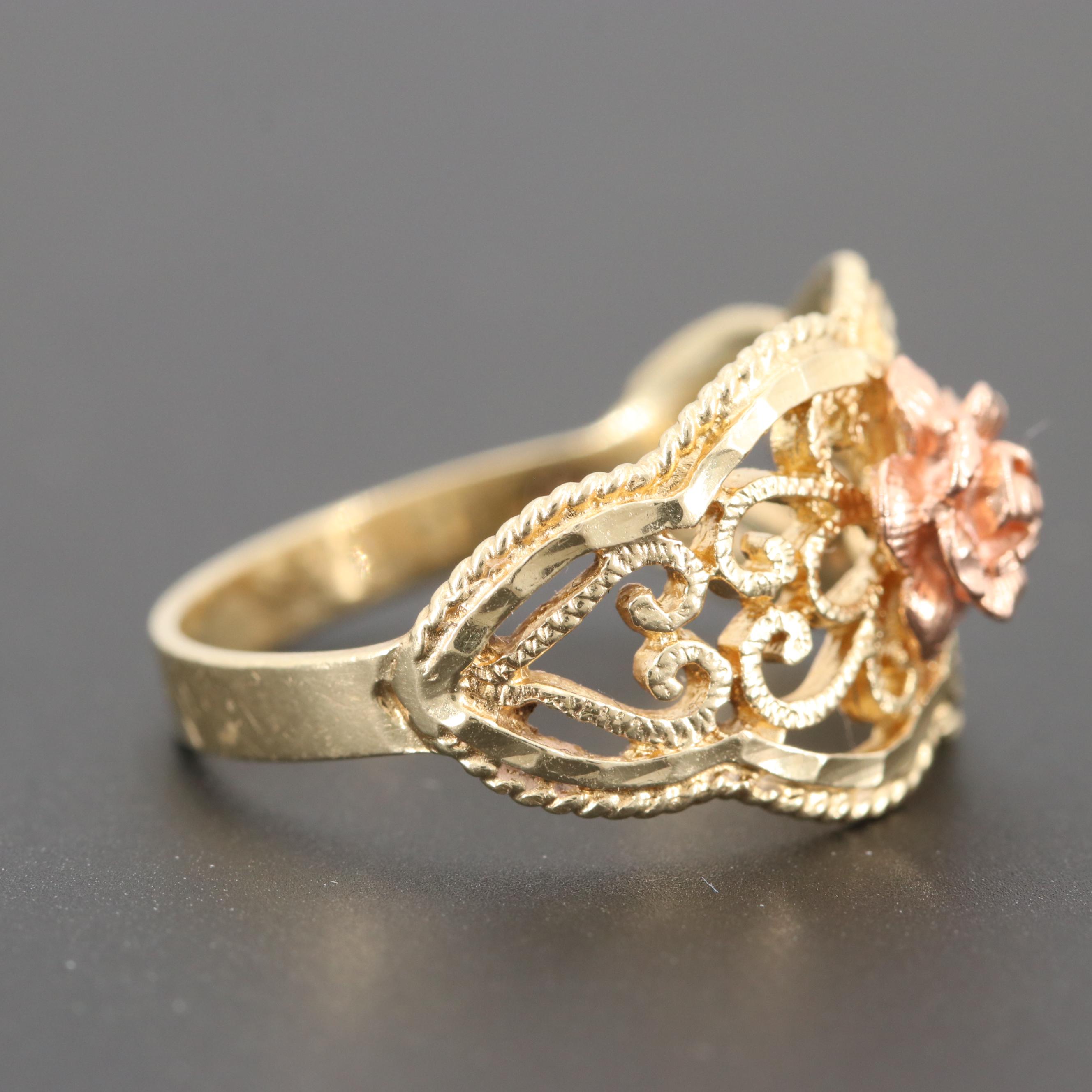 14K Yellow Gold Filigree Ring with Rose Gold Accent