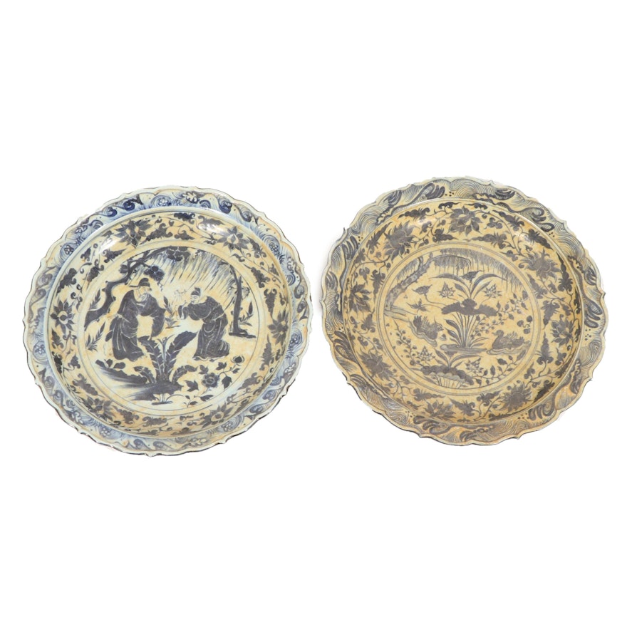 Chinese Blue and White Decorative Drainage Plates
