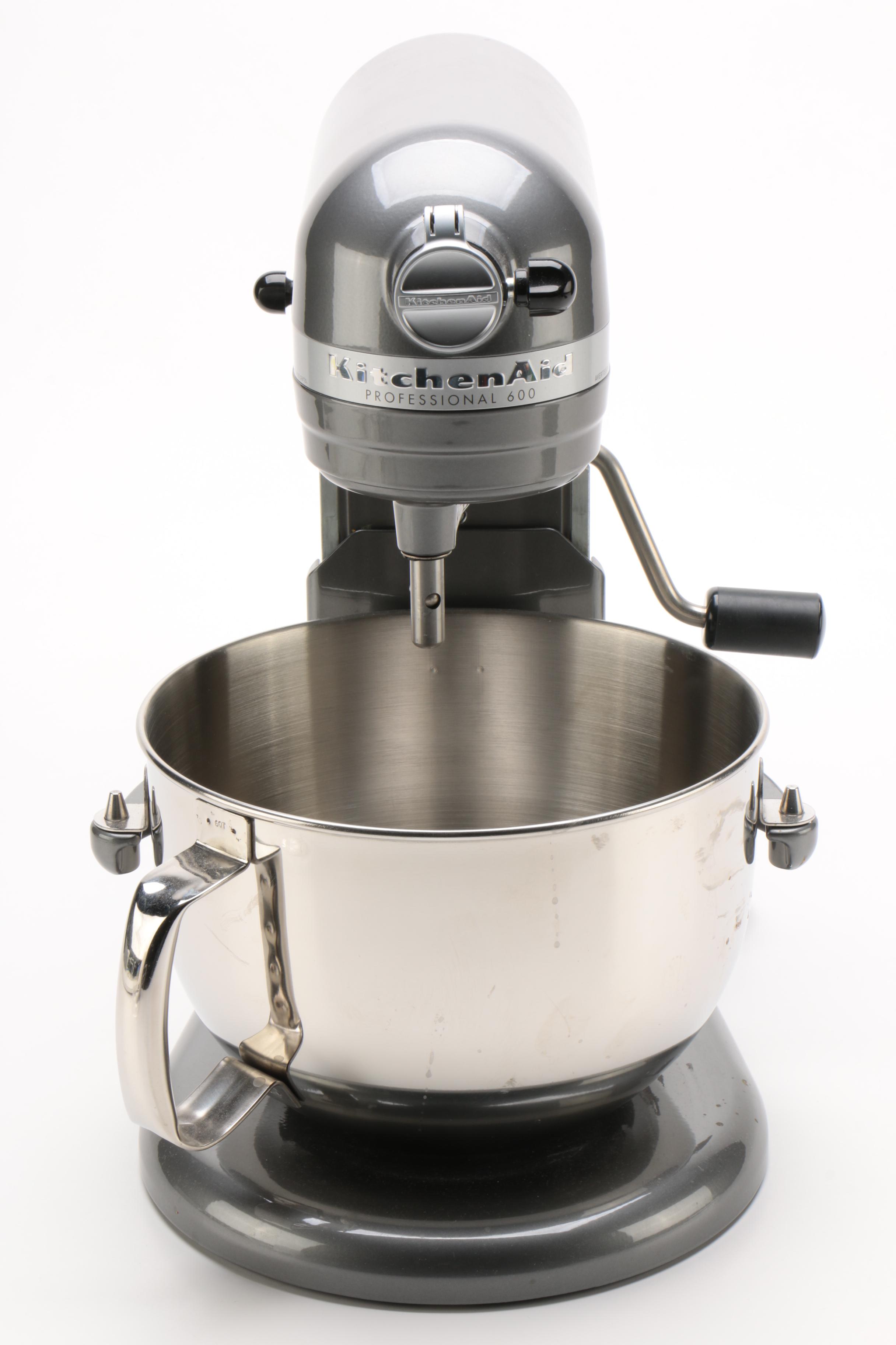 KitchenAid Pro 600 Series 6 Quart Bowl-Lift Pearl Metallic Stand Mixer
