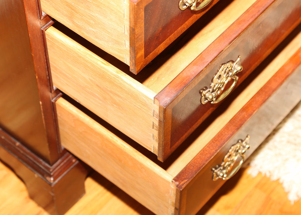 Hickory White "American Masterpiece Collection" Cherry Night Stands