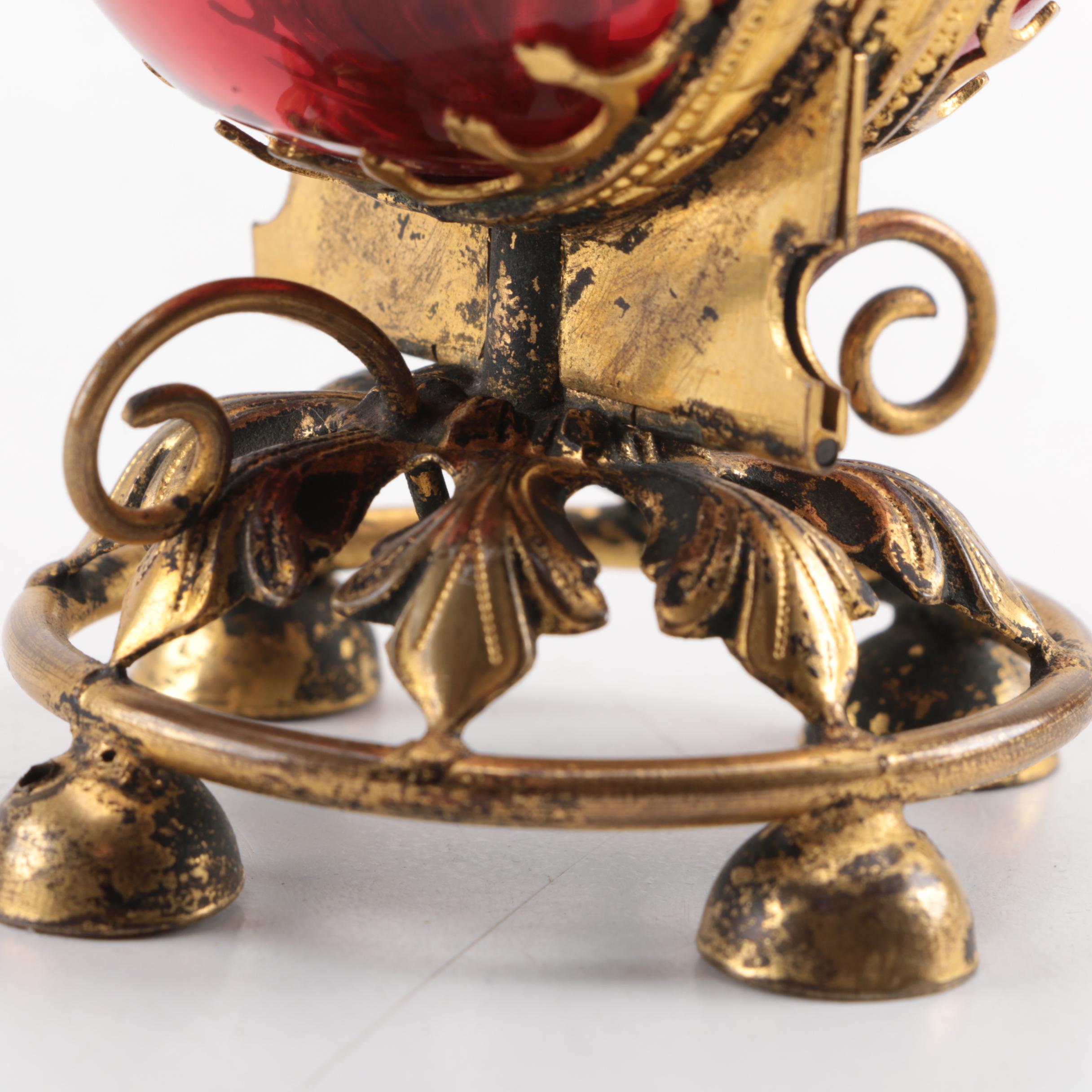 French Ruby Glass Perfume "Etui" in Egg Form, 19th Century