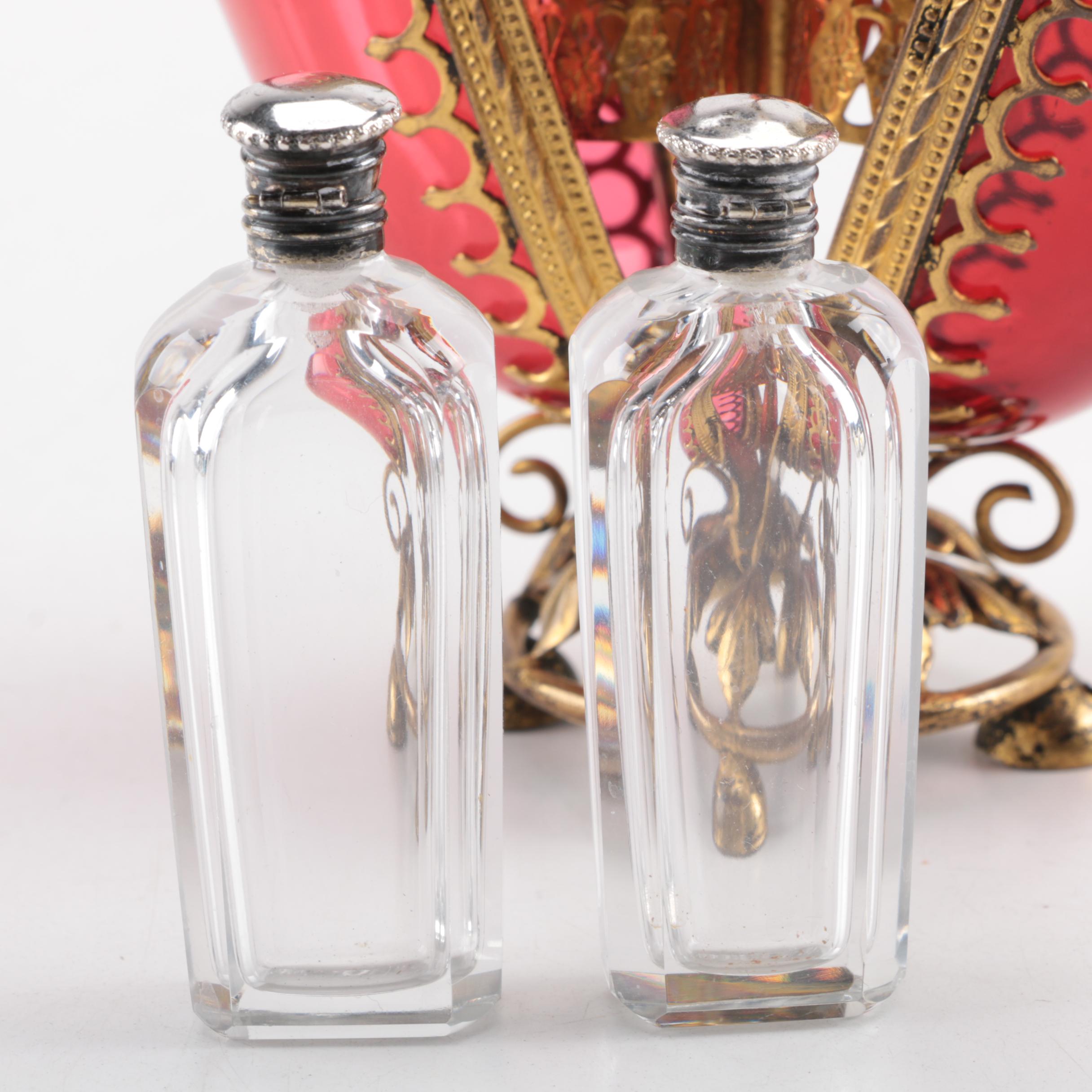 French Ruby Glass Perfume "Etui" in Egg Form, 19th Century