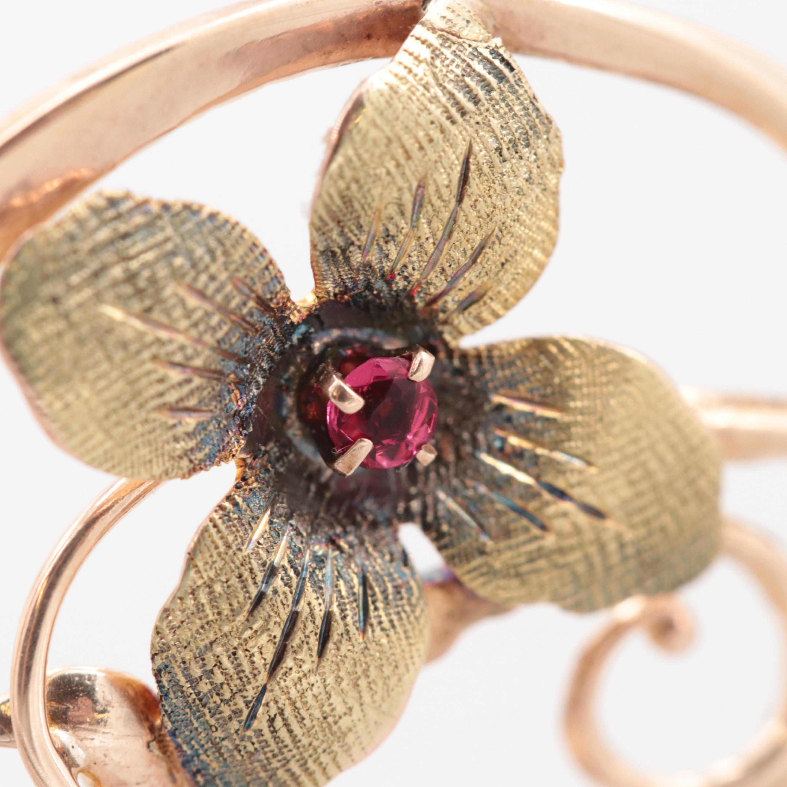 Vintage 10K Rose Gold Flower Pendant Necklace with Glass Accent