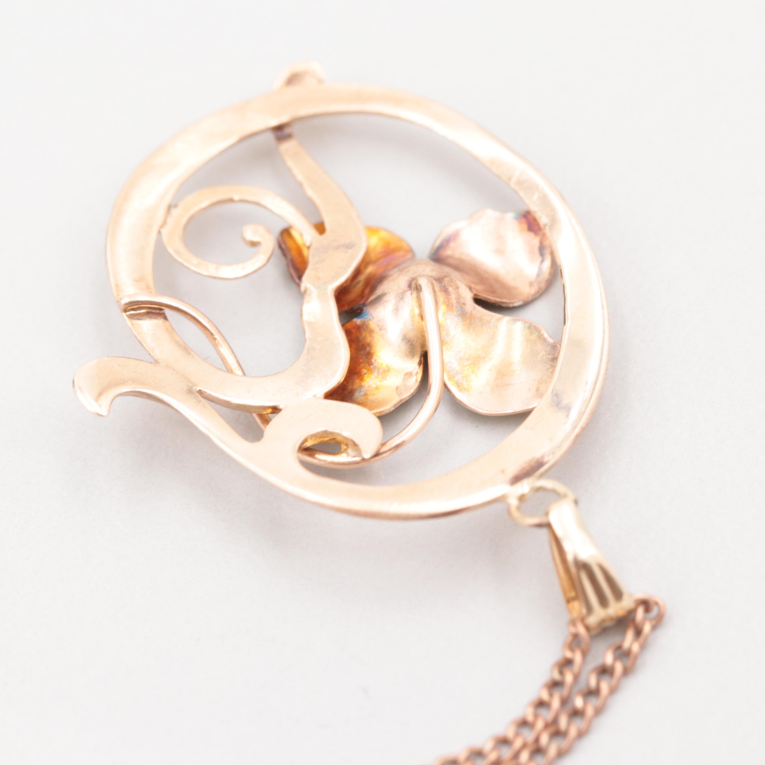 Vintage 10K Rose Gold Flower Pendant Necklace with Glass Accent