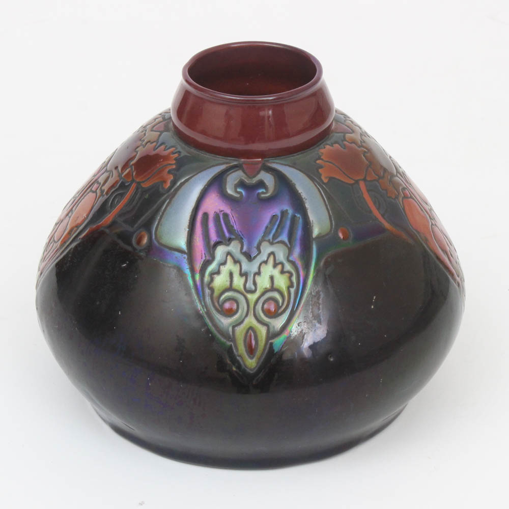 Montieres Amiens French Earthenware Vase, 1918