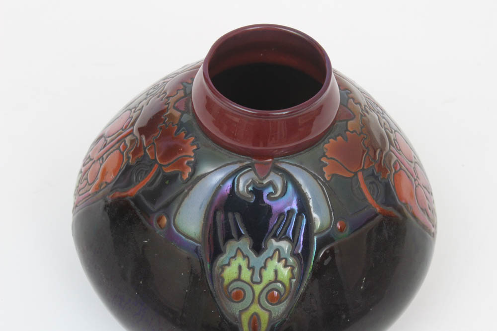 Montieres Amiens French Earthenware Vase, 1918