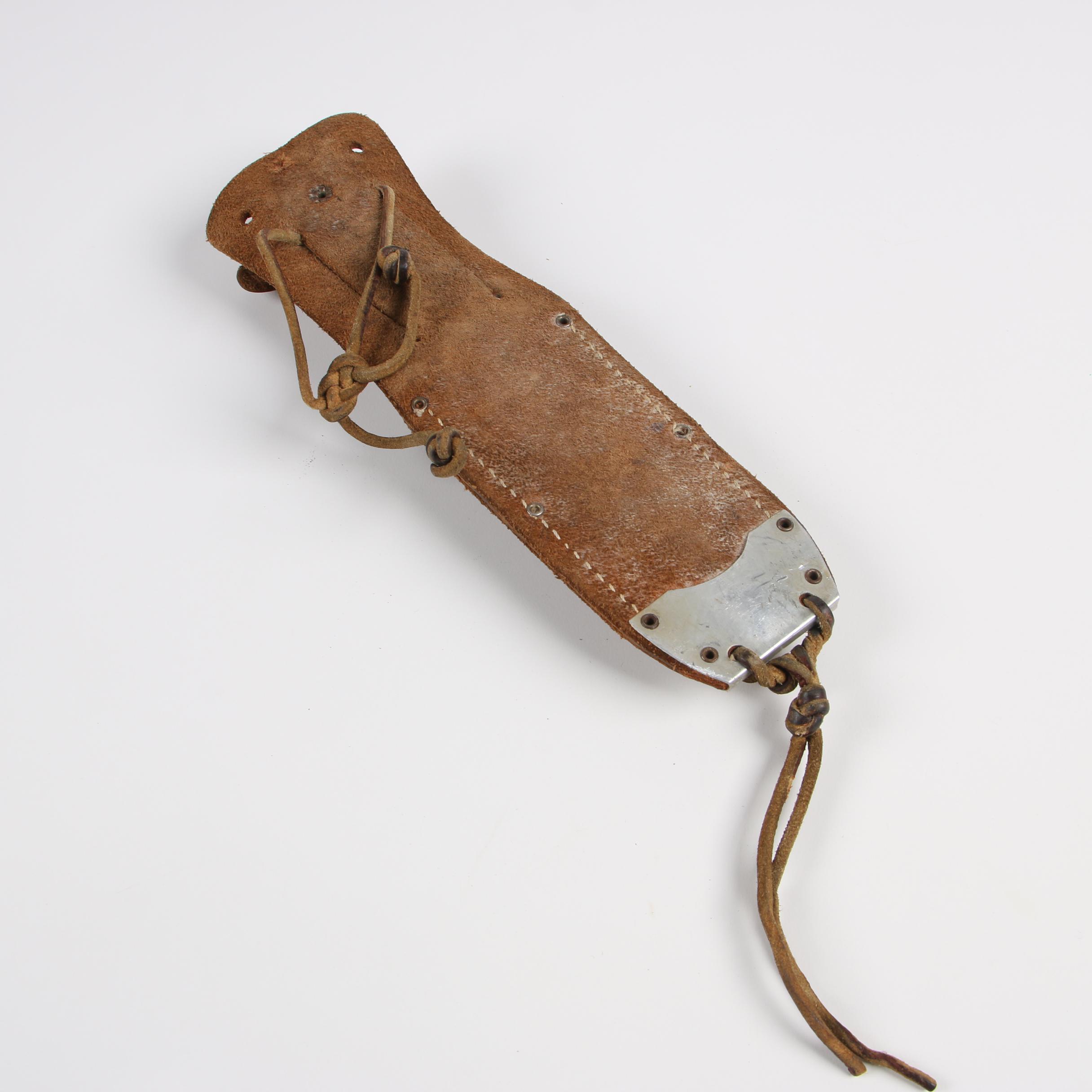 Vietnam Era US Military Ontario 10-76 Pilots Combat/Survival Knife with Sheath