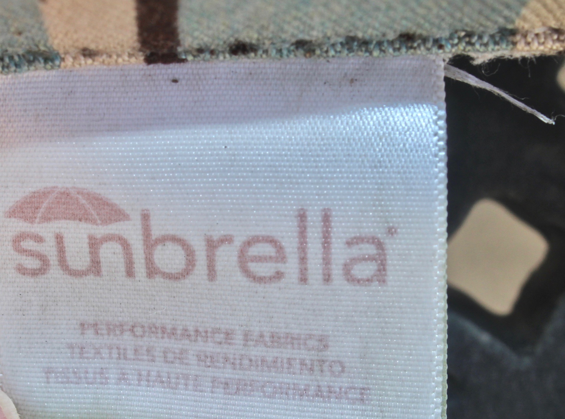 Cast Classics "Monte Cristo" Patio Table and Chairs