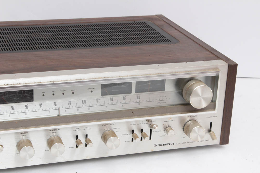 Vintage Pioneer Stereo Receiver SX-880