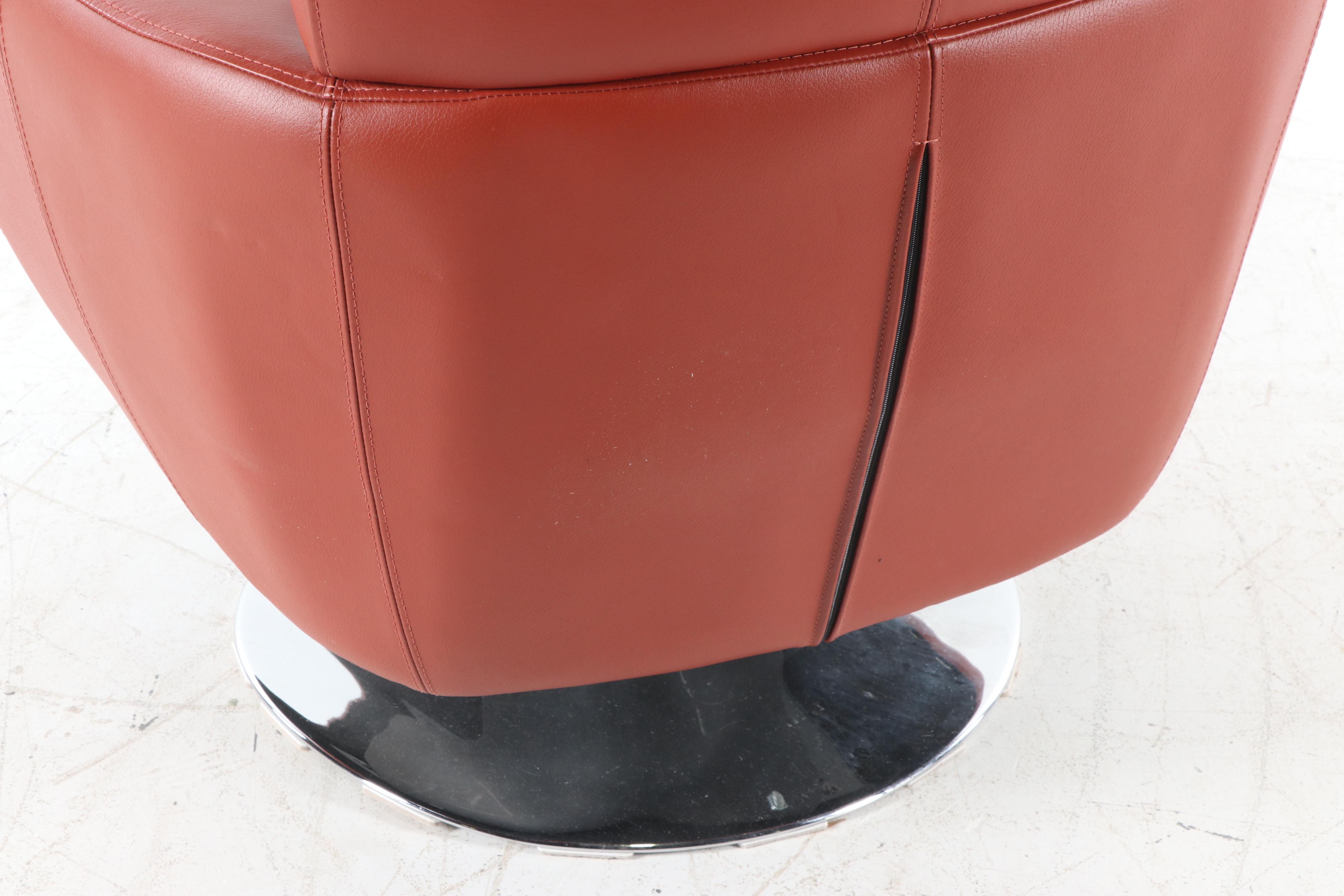 Contemporary Leather Swivel Chair