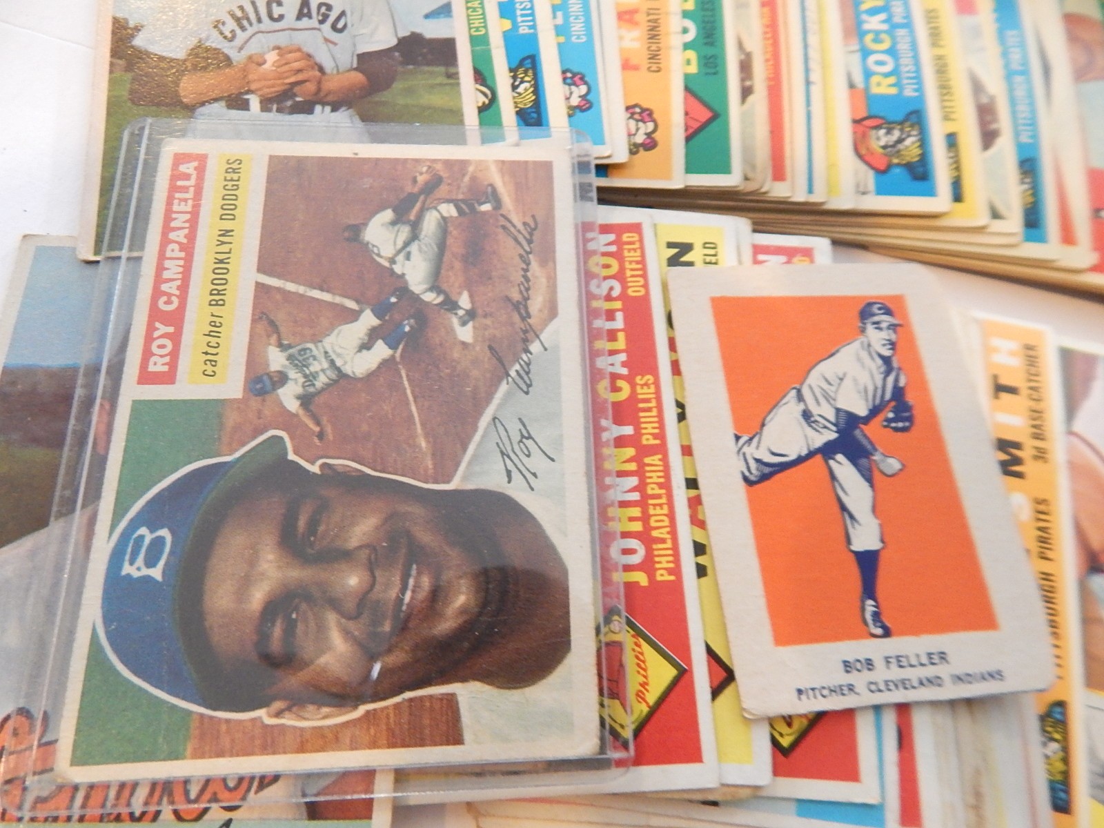 Large Vintage Baseball Card Collection with Rookies and Stars, 1952 to 1961