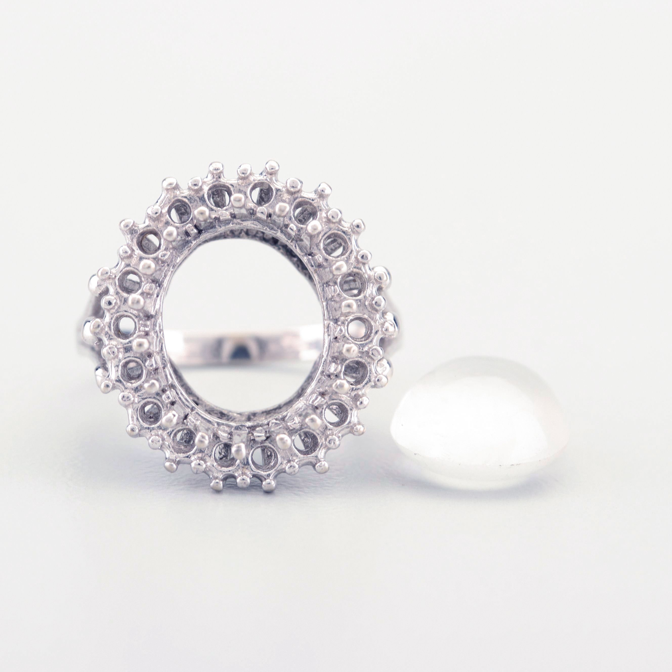 14K White Gold Semi-Mount Ring with 4.92 CT Loose Moonstone