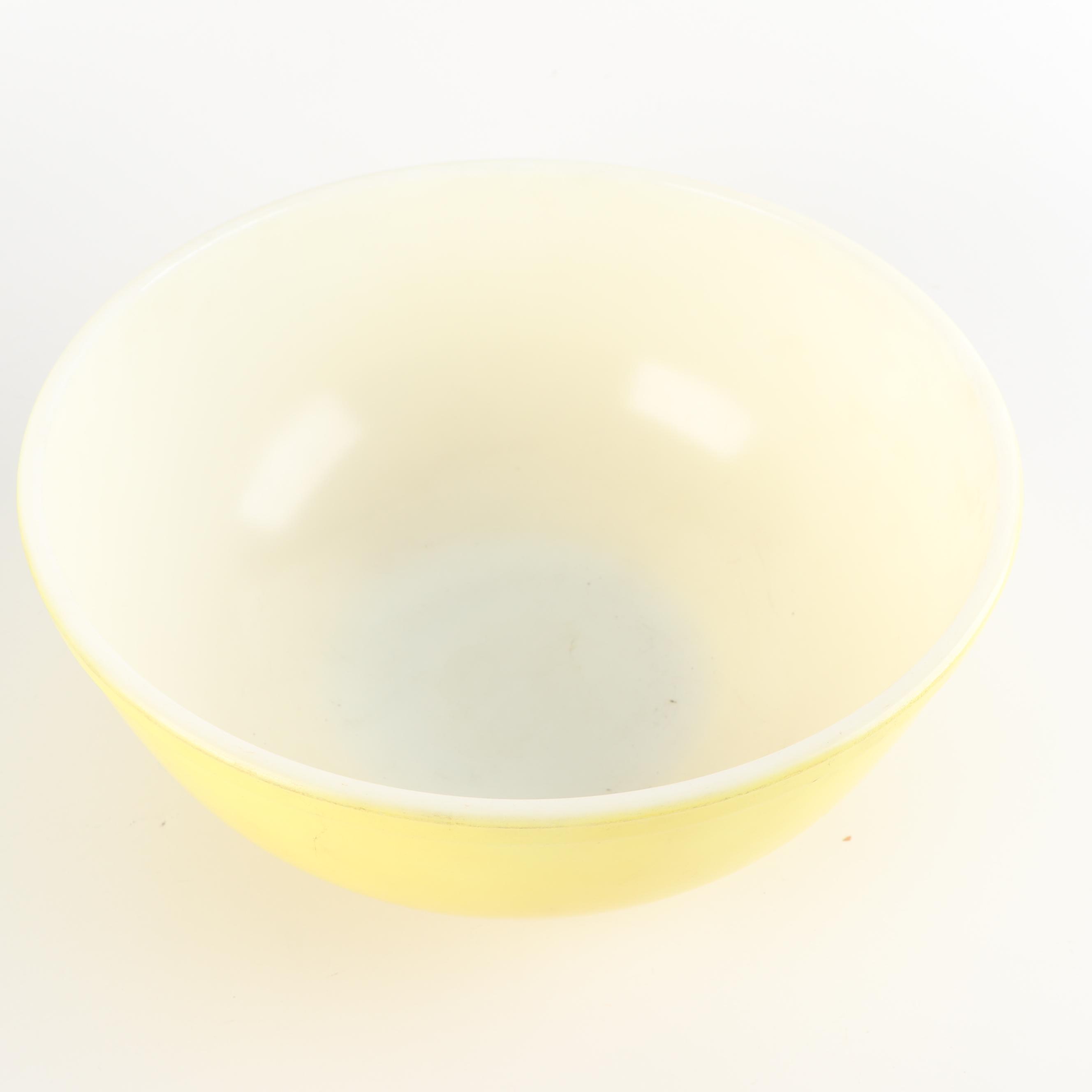 Pyrex 'Primary Colors' Mixing Bowls, Mid- 20th Century