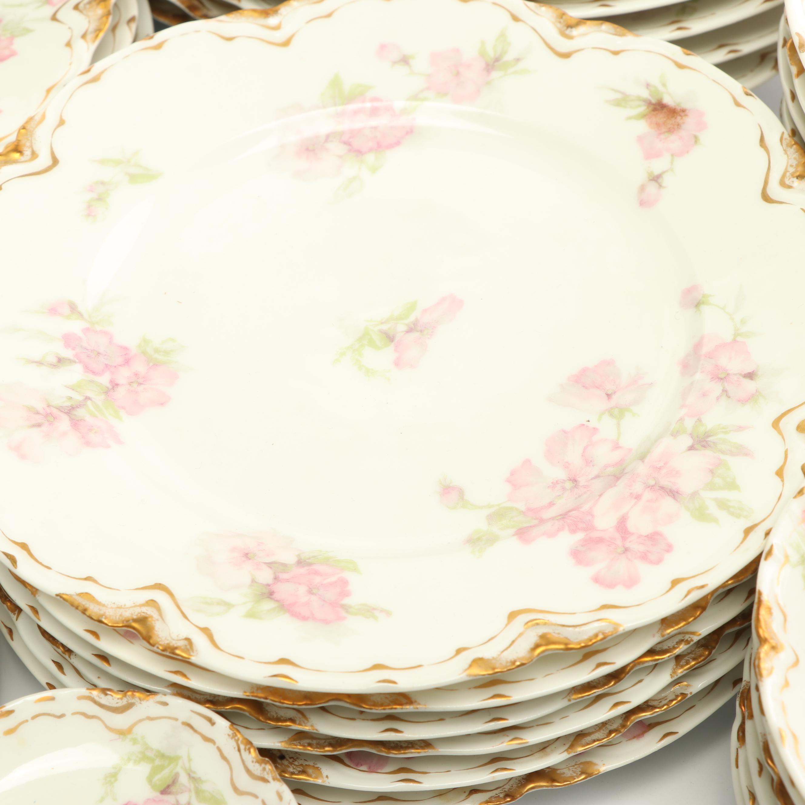 Haviland & Co. Limoges Floral Dinnerware, Service for Six, Early 20th Century