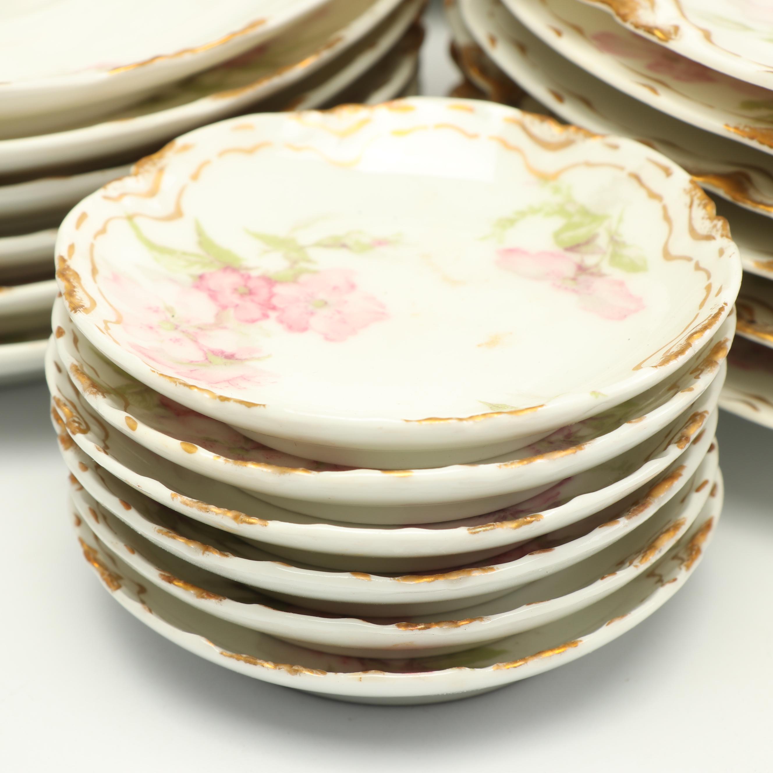 Haviland & Co. Limoges Floral Dinnerware, Service for Six, Early 20th Century