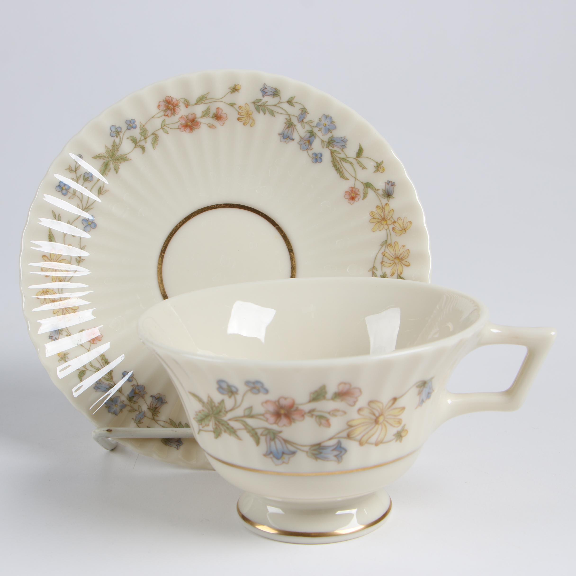 Lenox "Spring Bouquet" Bone China Dinnerware for Twelve, 1980-1987