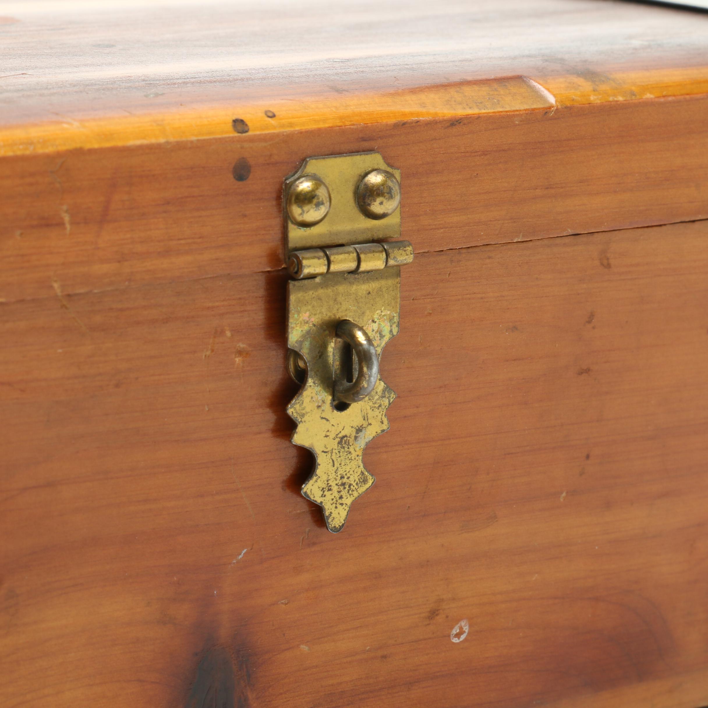 Film Prop Home Decor From "The Old Man & The Gun"