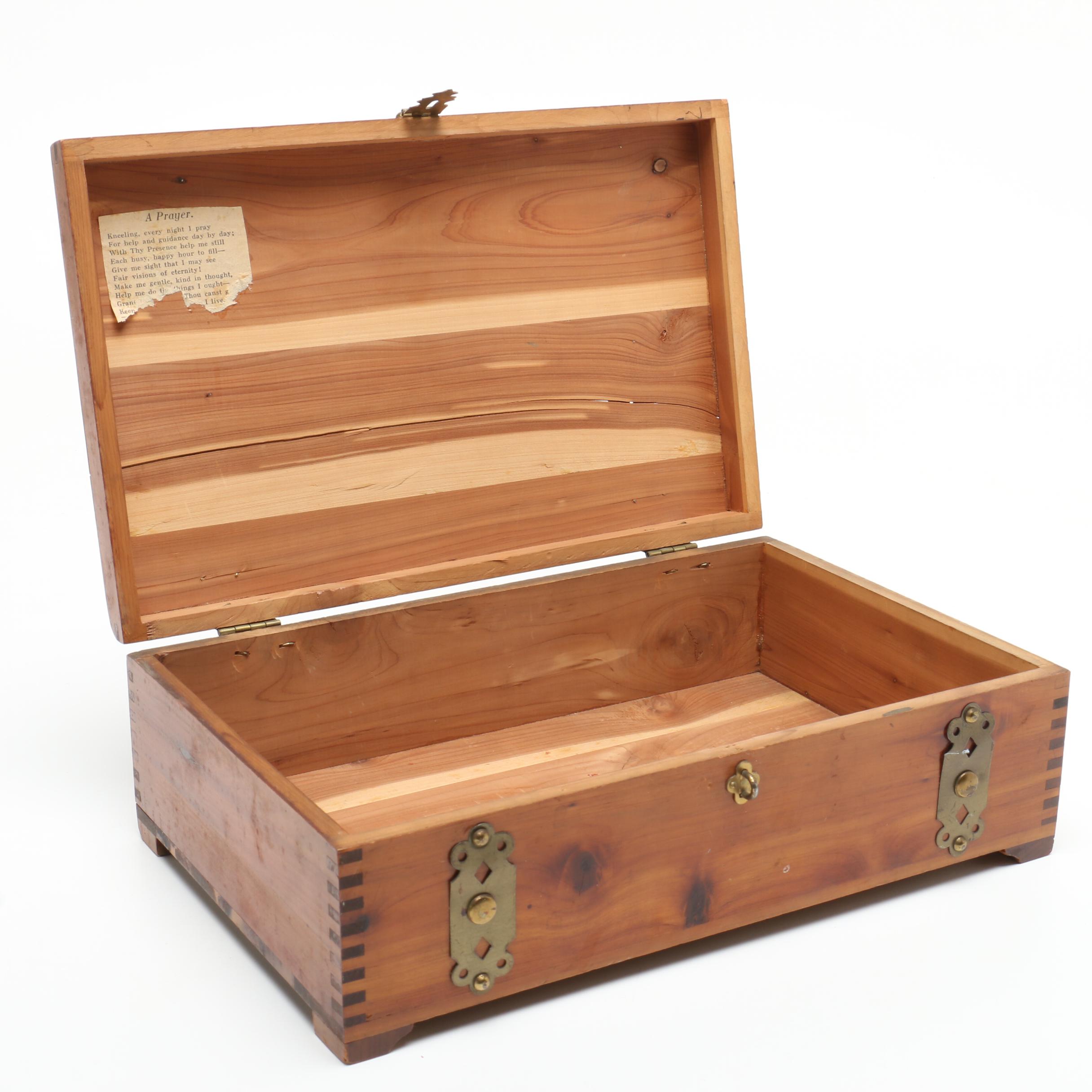 Film Prop Home Decor From "The Old Man & The Gun"