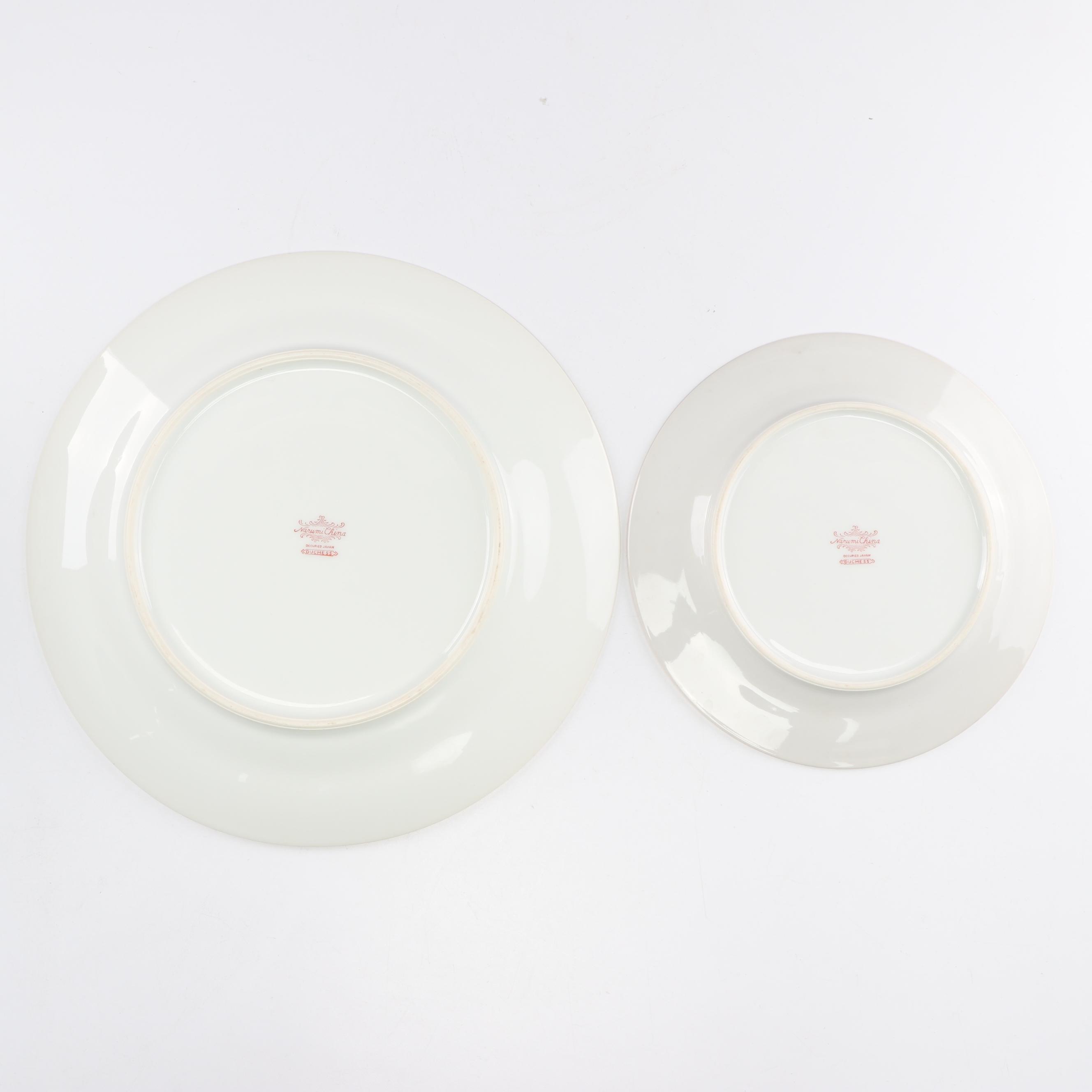 Kingsley (Japan) "Duchess" Porcelain Dinnerware Service of Twelve