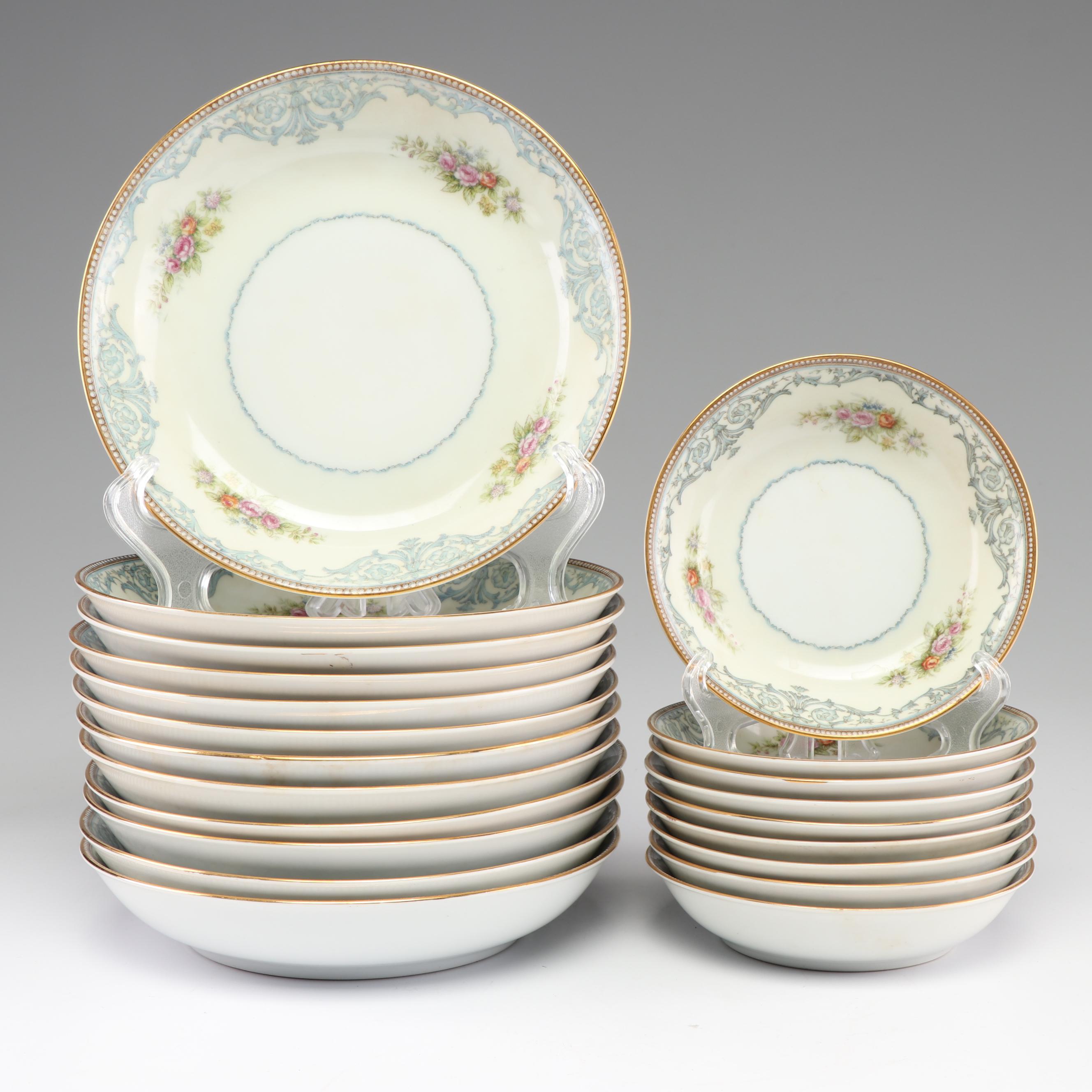 Kingsley (Japan) "Duchess" Porcelain Dinnerware Service of Twelve
