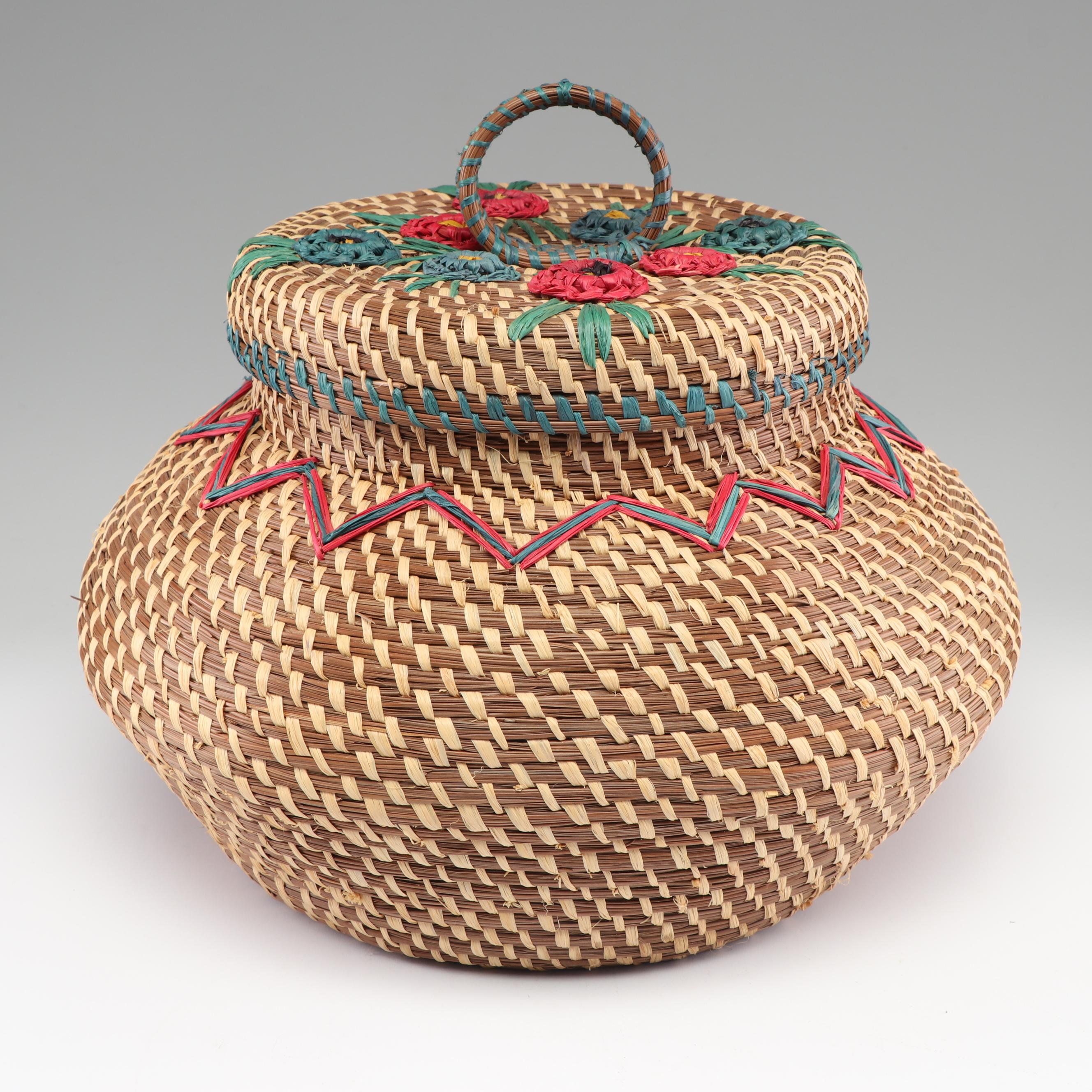 Handwoven Loretta Langley Coushatta Basket