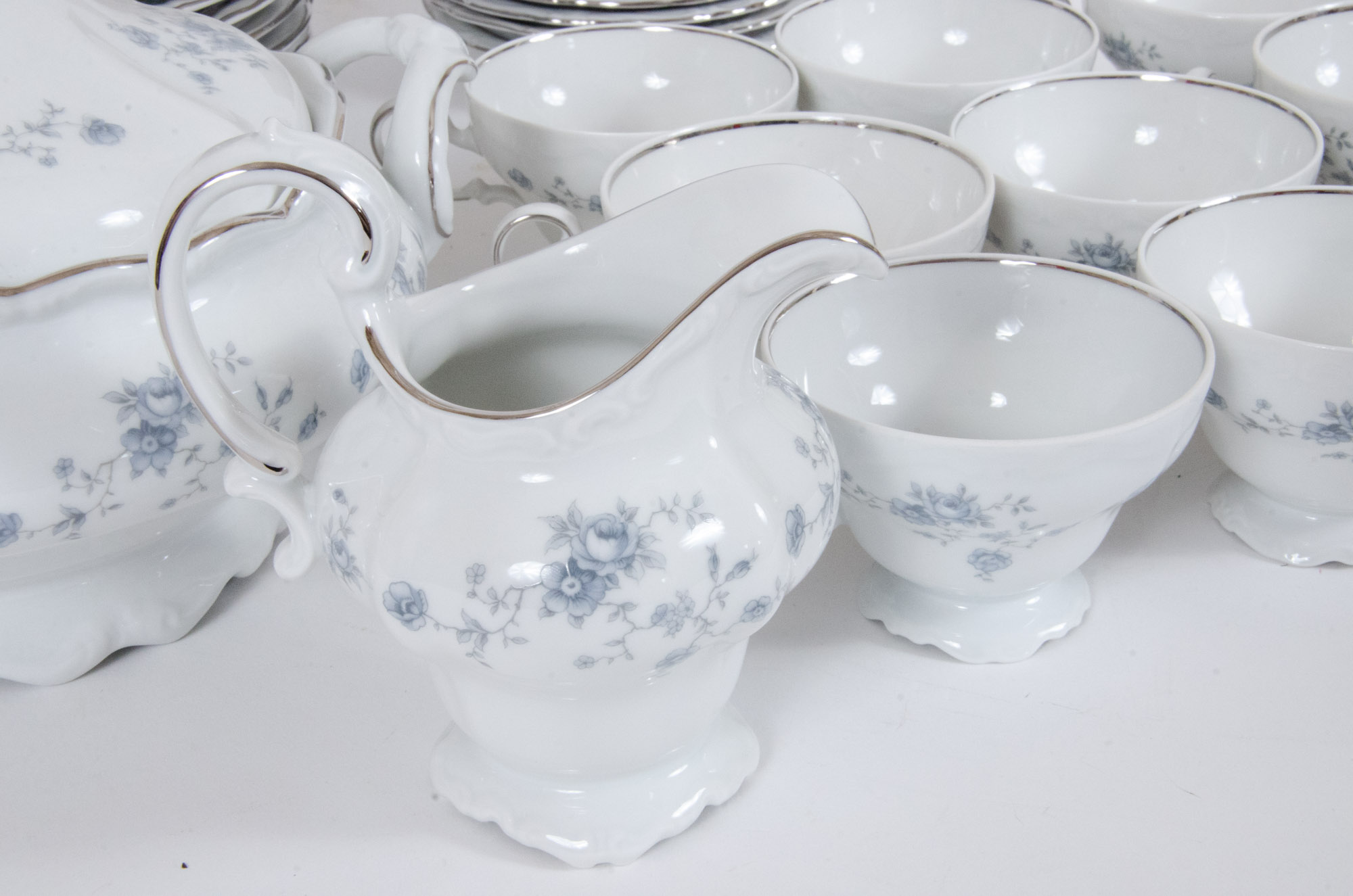 Johann Haviland "Blue Garland" China Dinnerware