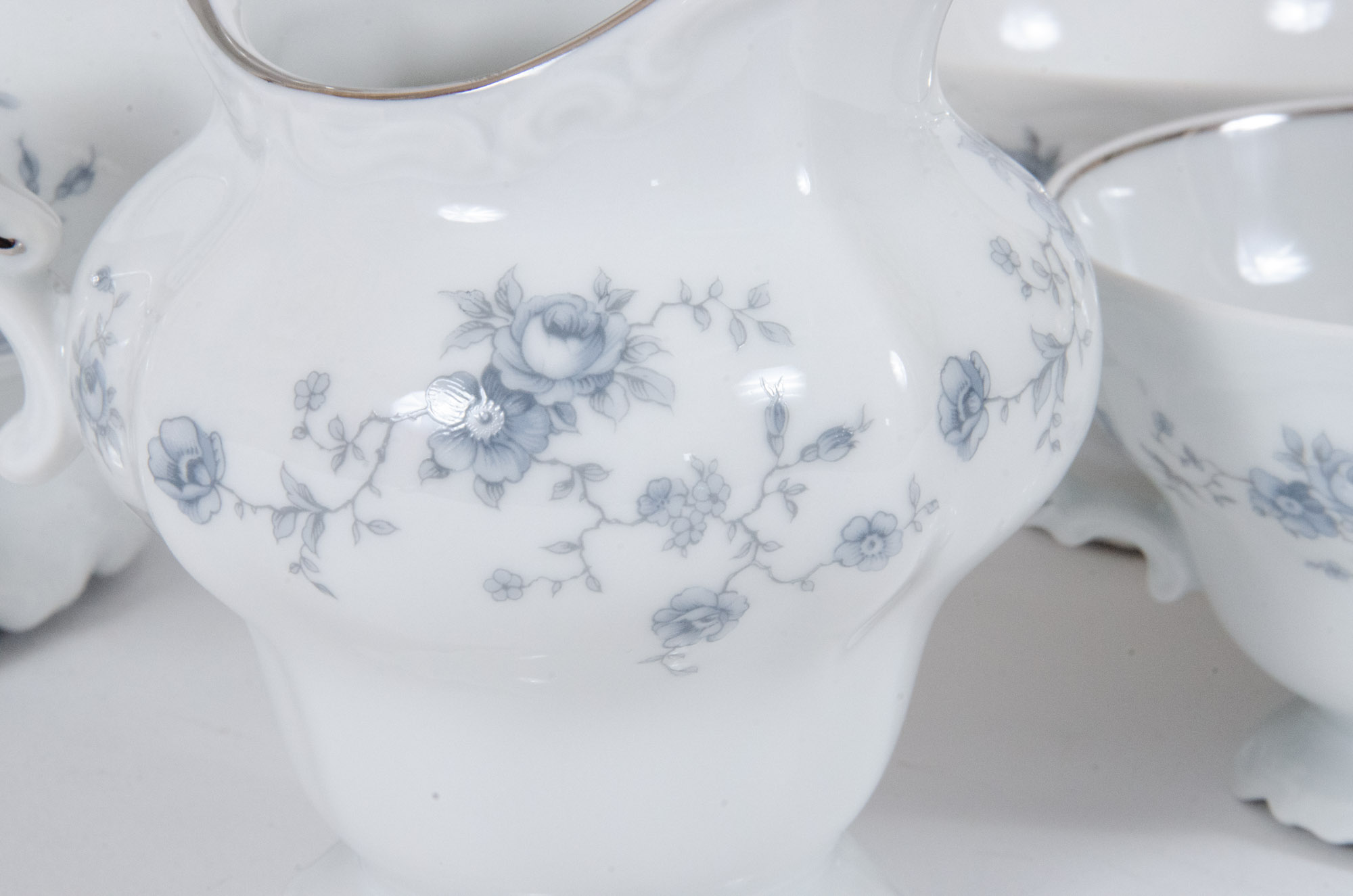 Johann Haviland "Blue Garland" China Dinnerware