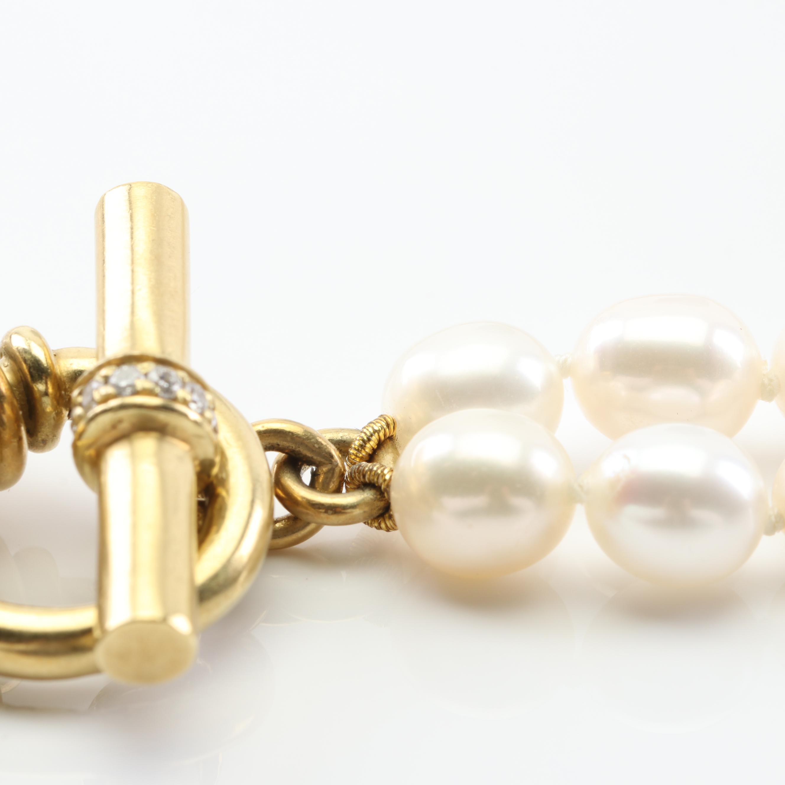 Slane & Slane 18K Yellow Gold Freshwater Pearl Necklace with Diamond Bee Pendant