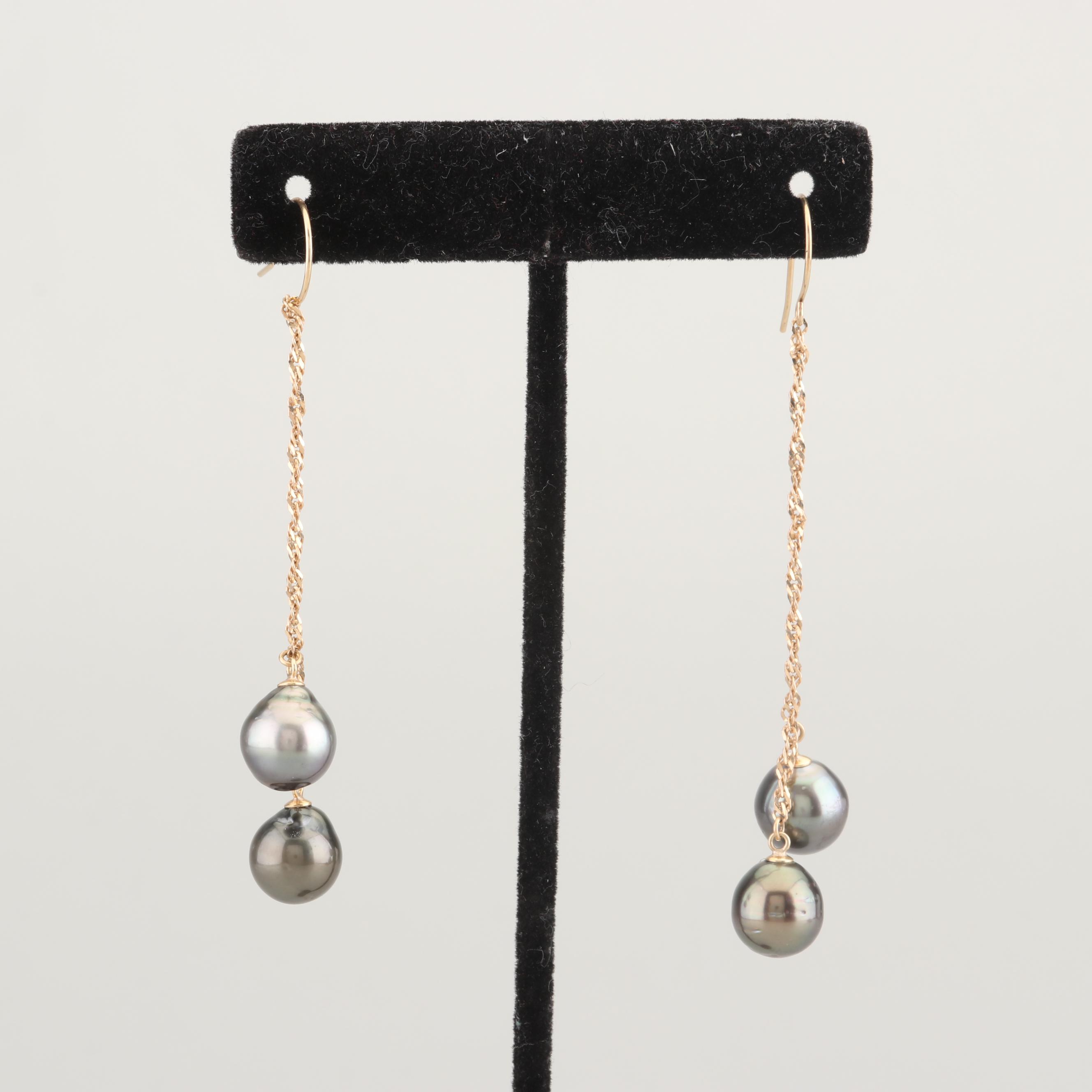 14K Yellow Gold Black Pearl Earrings