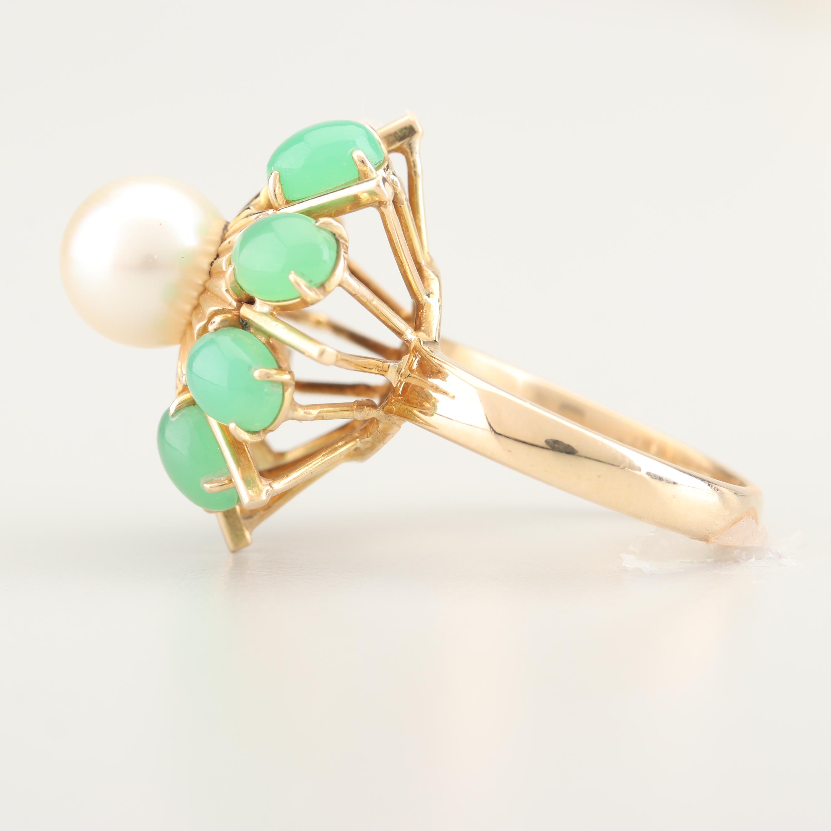 14K Yellow Gold Cultured Saltwater Pearl and Chrysoprase Ring