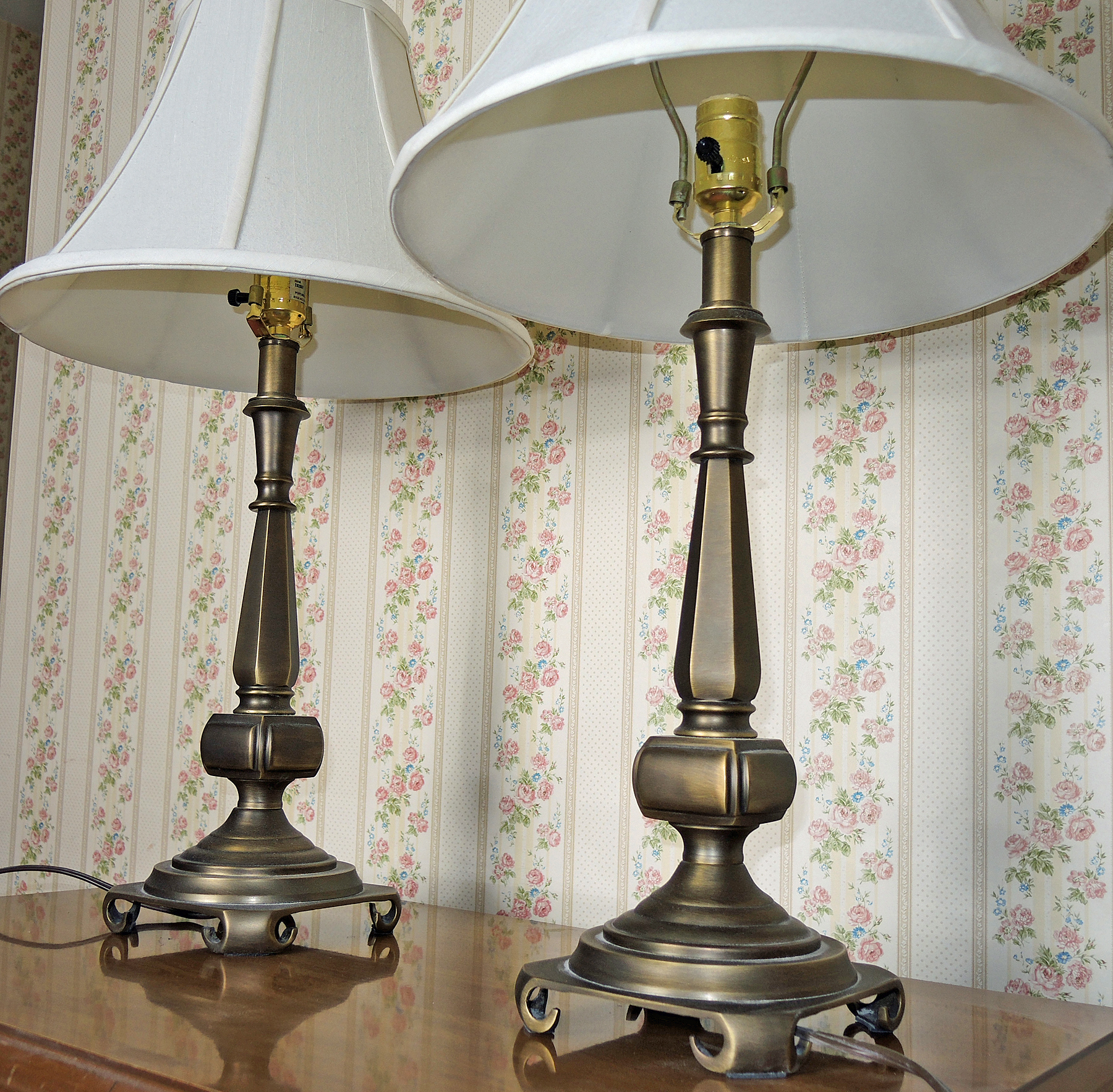 Contemporary Metal Table Lamps