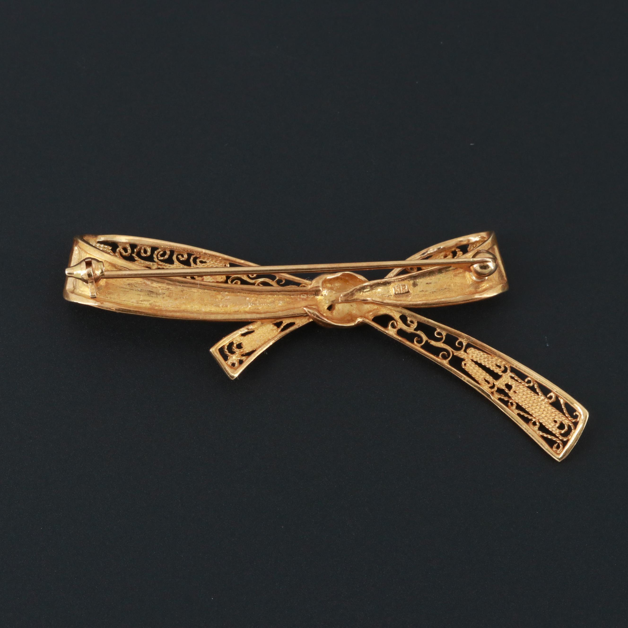 Vintage 18K Yellow Gold Filigree Bow Brooch