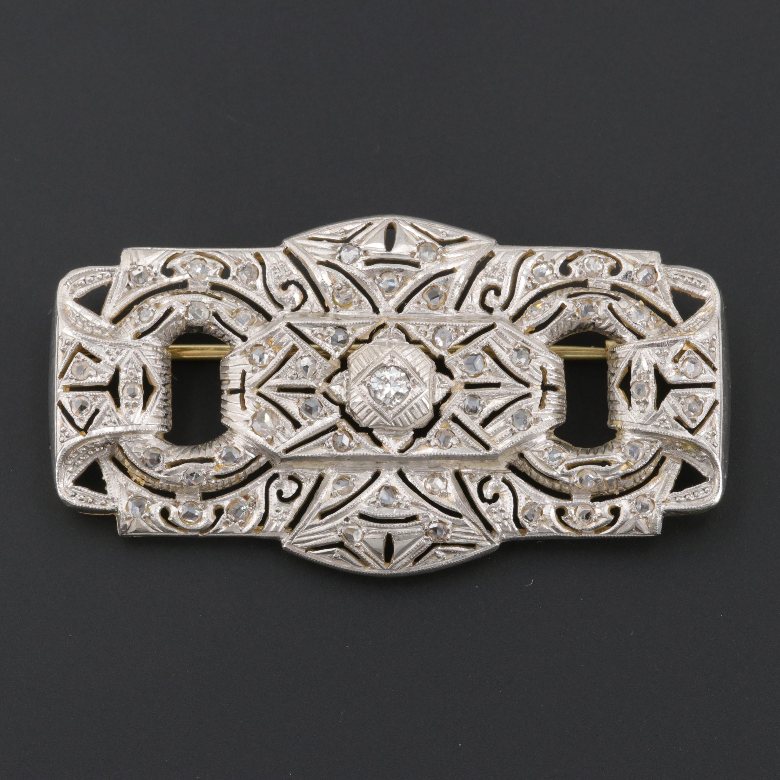 Victorian Platinum and 18K Yellow Gold Diamond Brooch