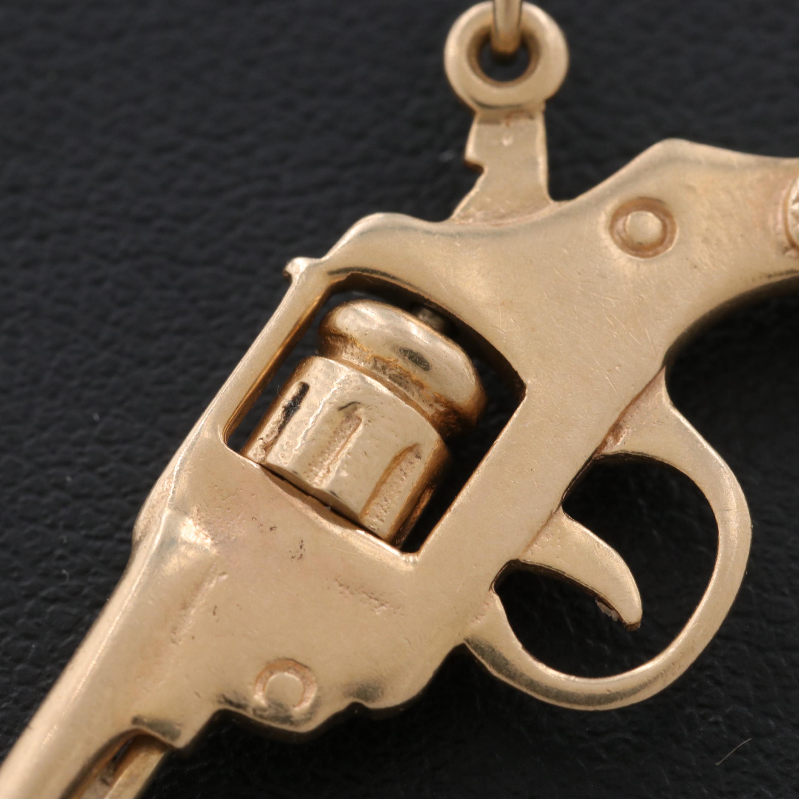 14K Yellow Gold Articulated Revolver Pendant