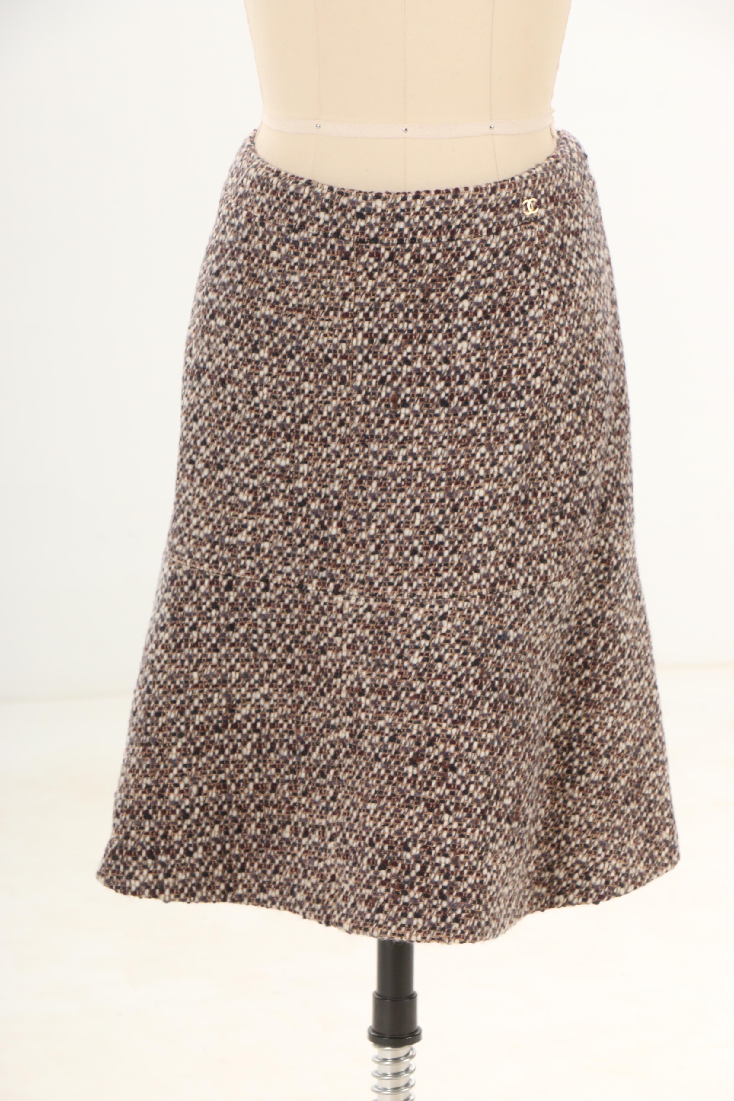 Chanel Fall/Winter 2001 Runway Collection Tweed Skirt Suit