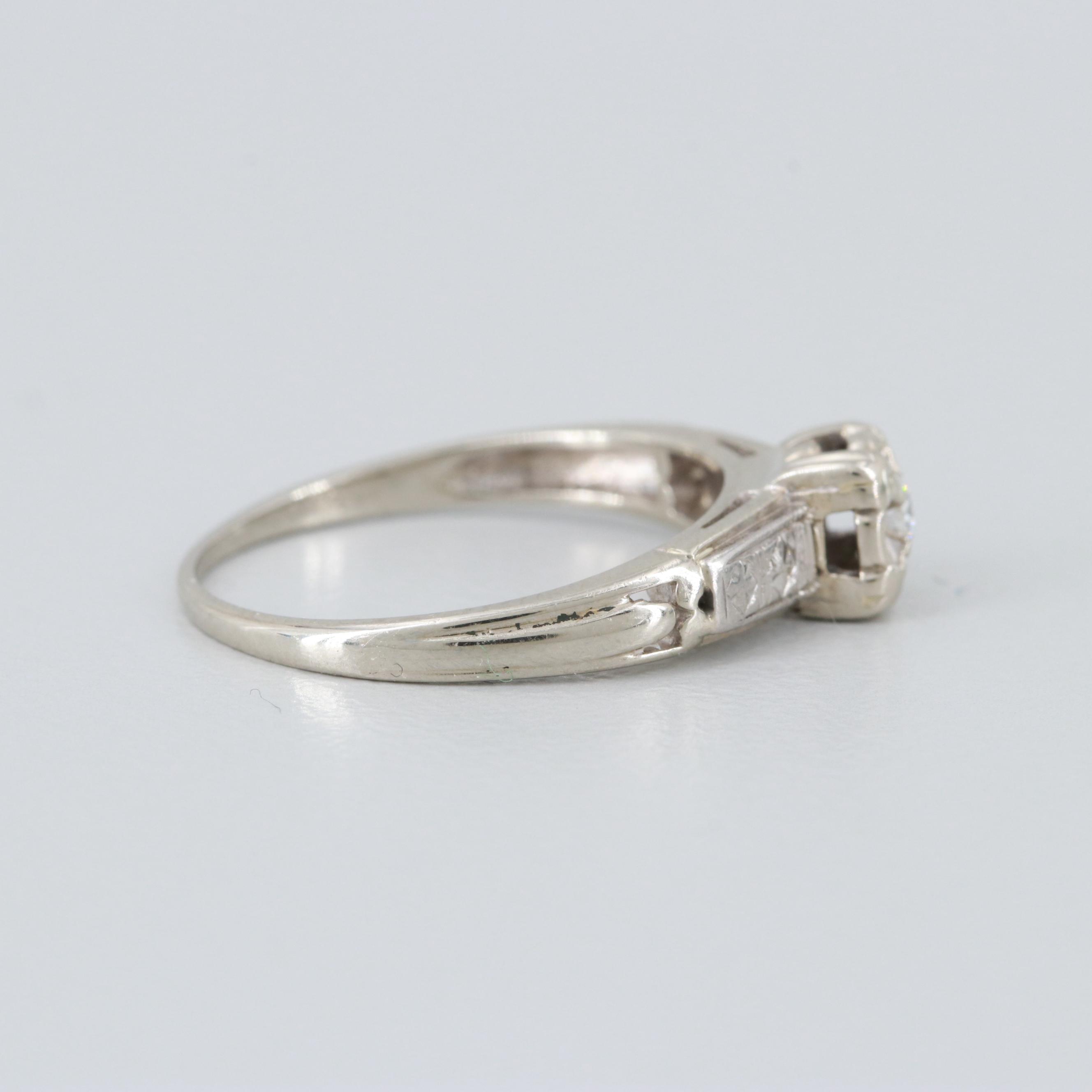 Vintage 14K White Gold Diamond Ring