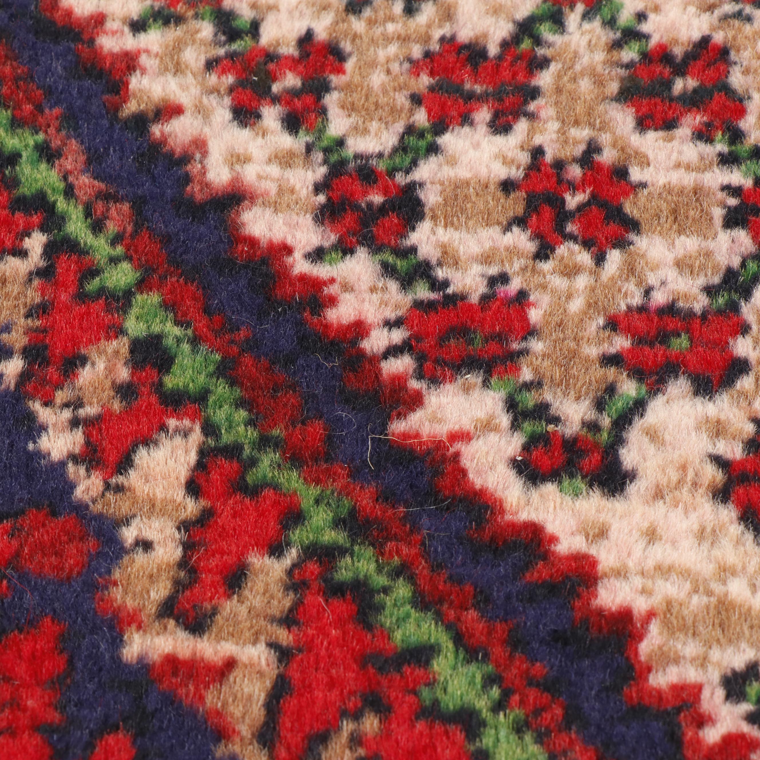 Hand-Knotted Bakhshayesh Wool Rug
