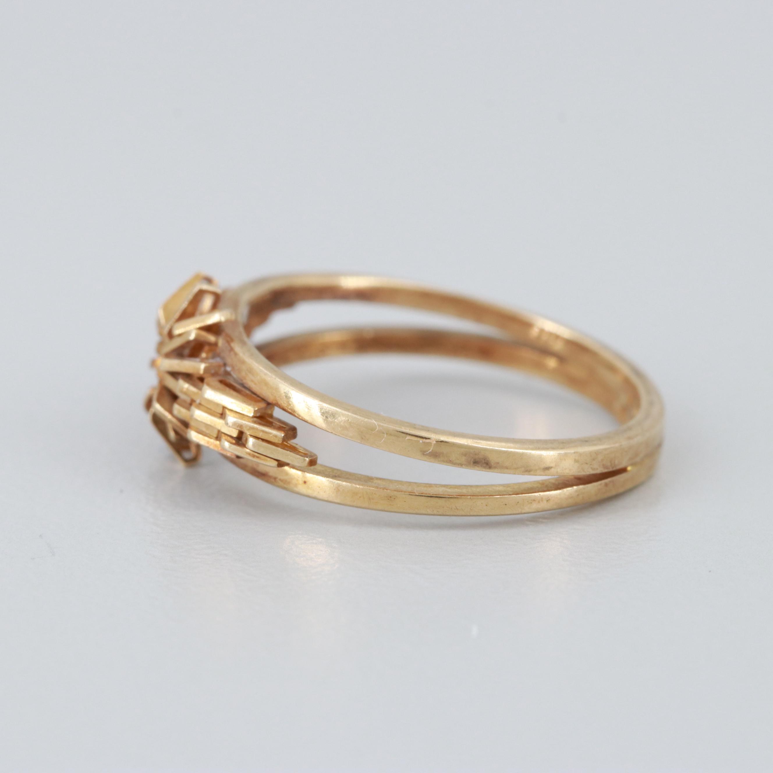 18K Yellow Gold Starburst Motif Ring