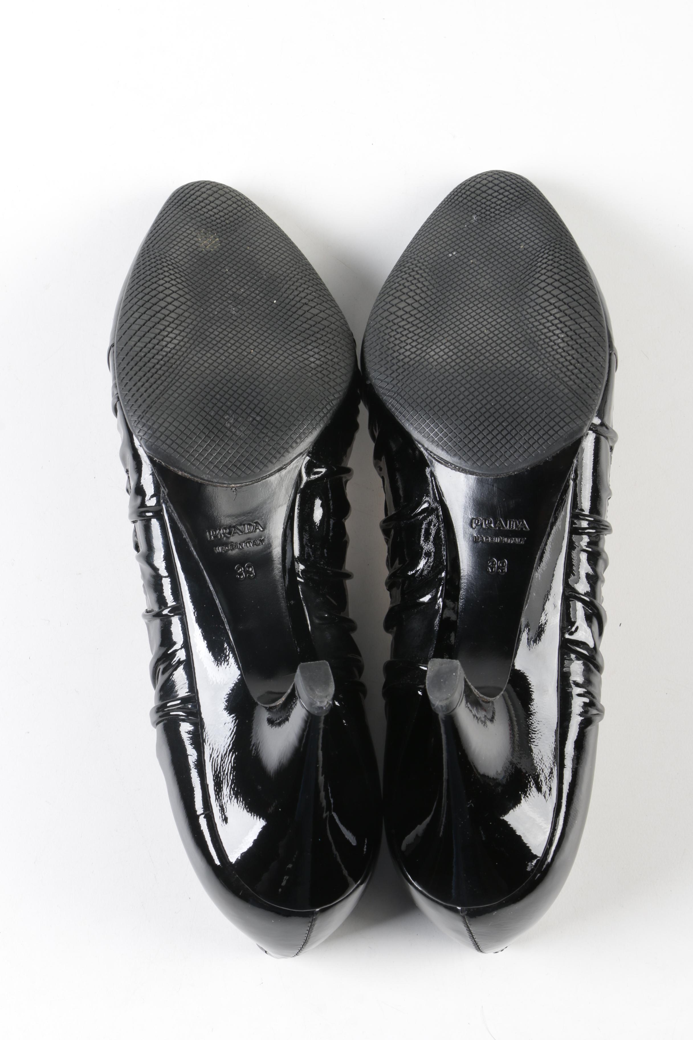 Women's Prada Black Textured Patent Leather Pumps